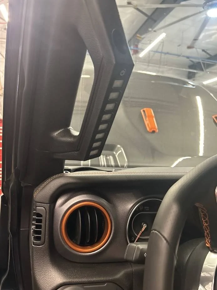 Jeep Gladiator Warped's Mojave Build VoSwitch on grab handl