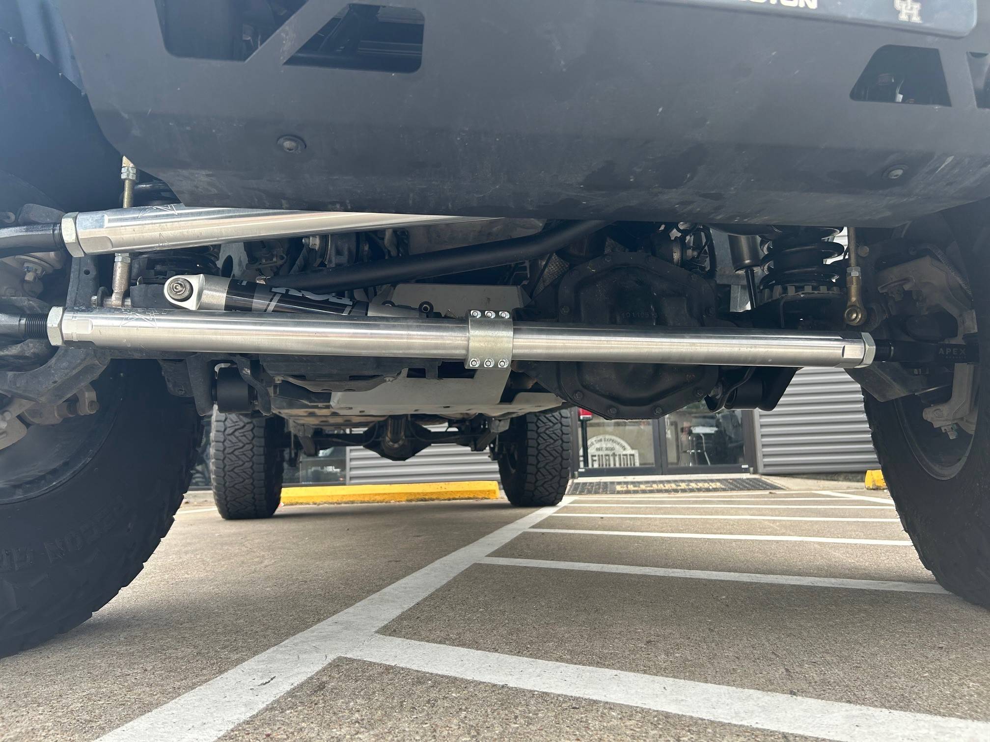 Jeep Gladiator Adding a Fox Performance Series Fox 2.0 IFP Steering Stabilizer glad1