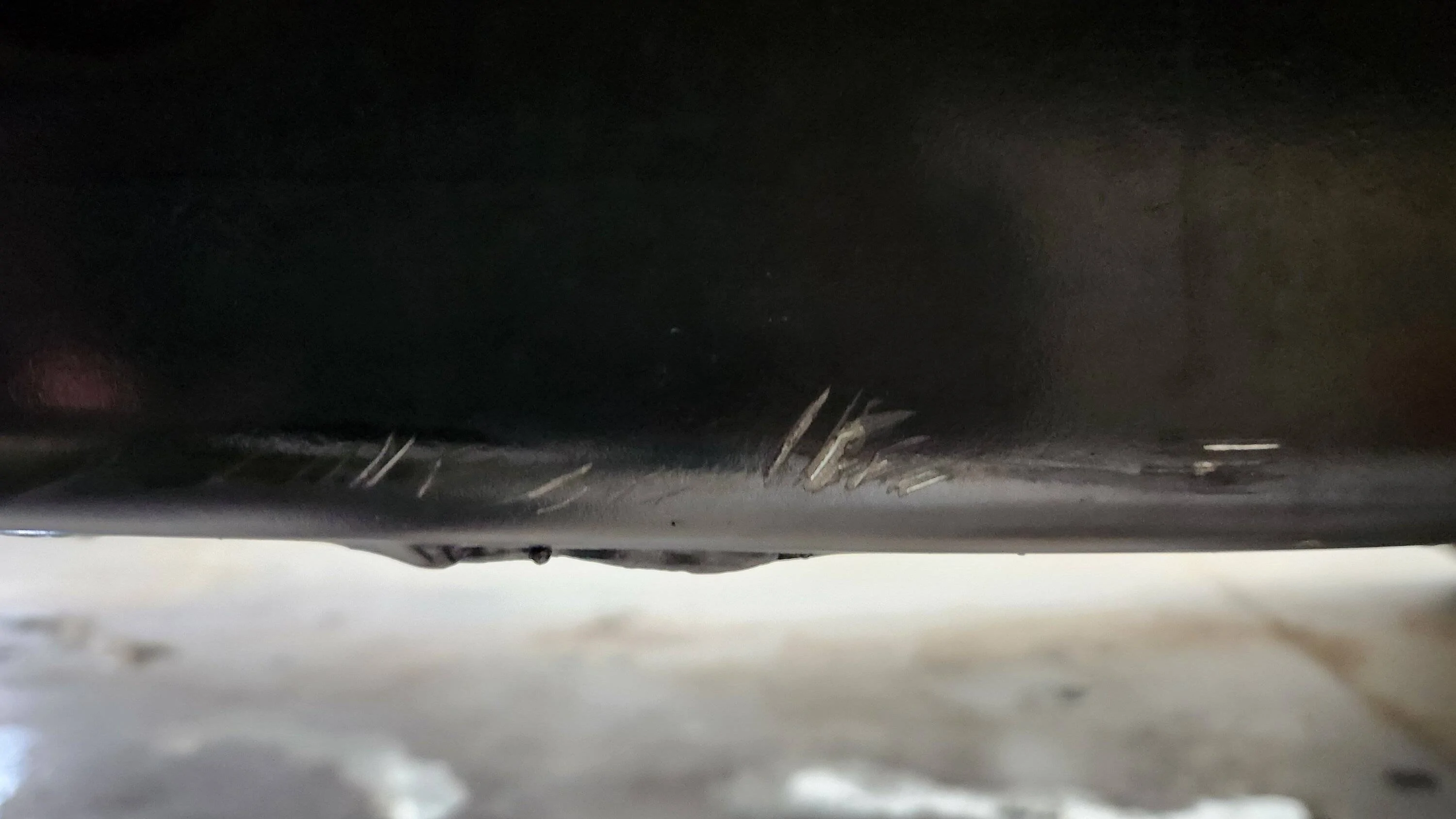 Jeep Gladiator Anyone seen frame scratches and cracked weld paint on new Gladiators? 20231219_122008