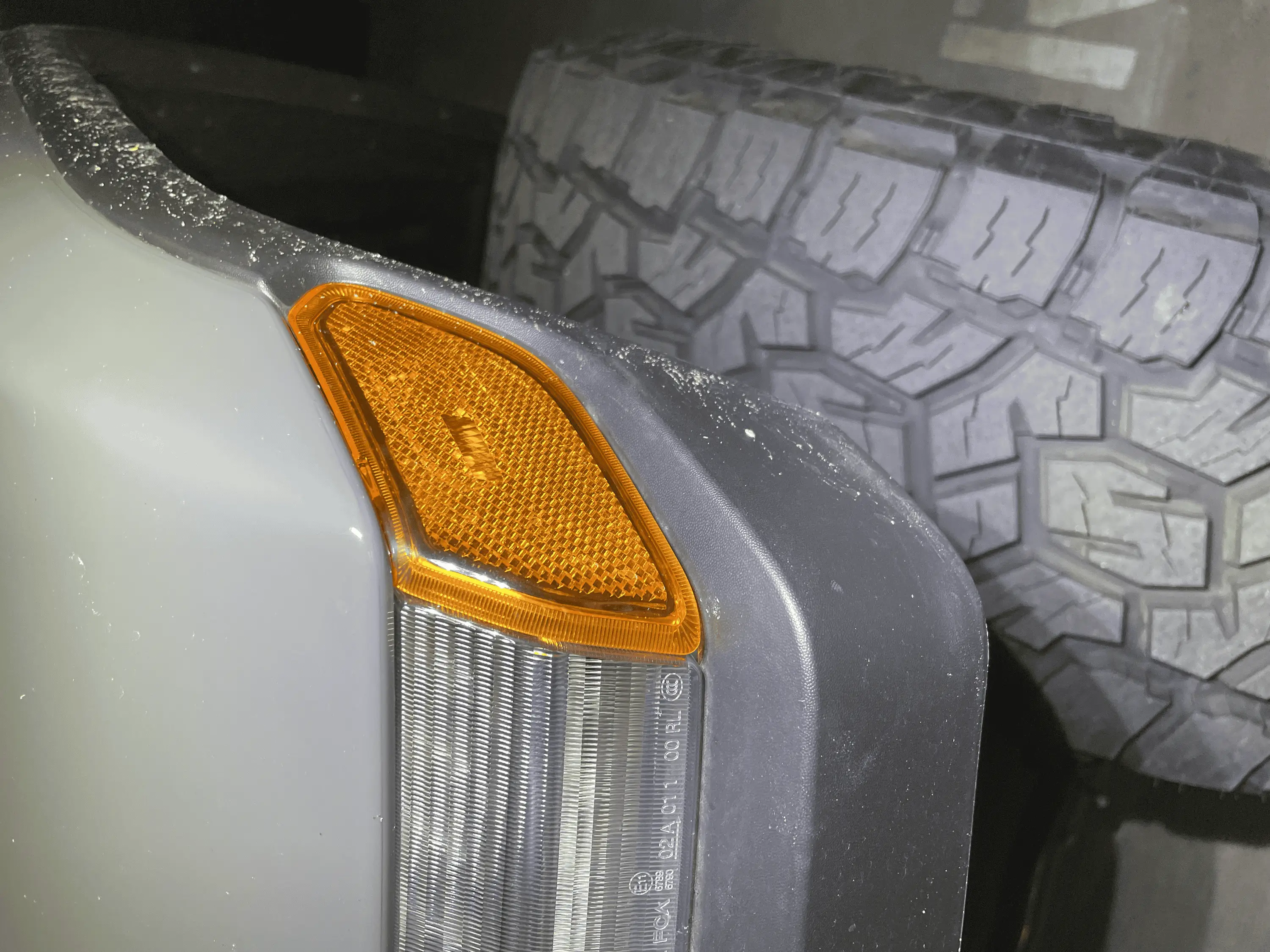 Jeep Gladiator Noticed I have "unmatched" front fenders. Is it because of the Jeep quality control? tempImage0smihL