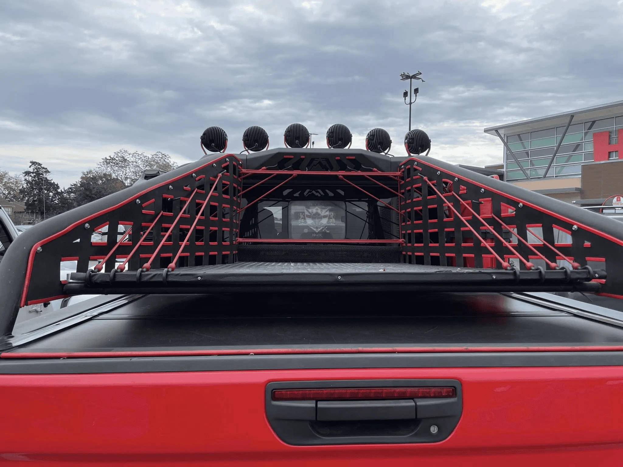 Jeep Gladiator I'm considering a roll bar in the bed. have one? show us! 1703081125808