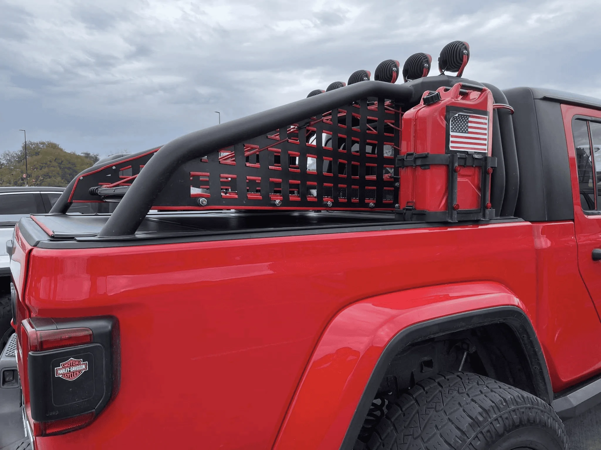Jeep Gladiator I'm considering a roll bar in the bed. have one? show us! 1703081145970