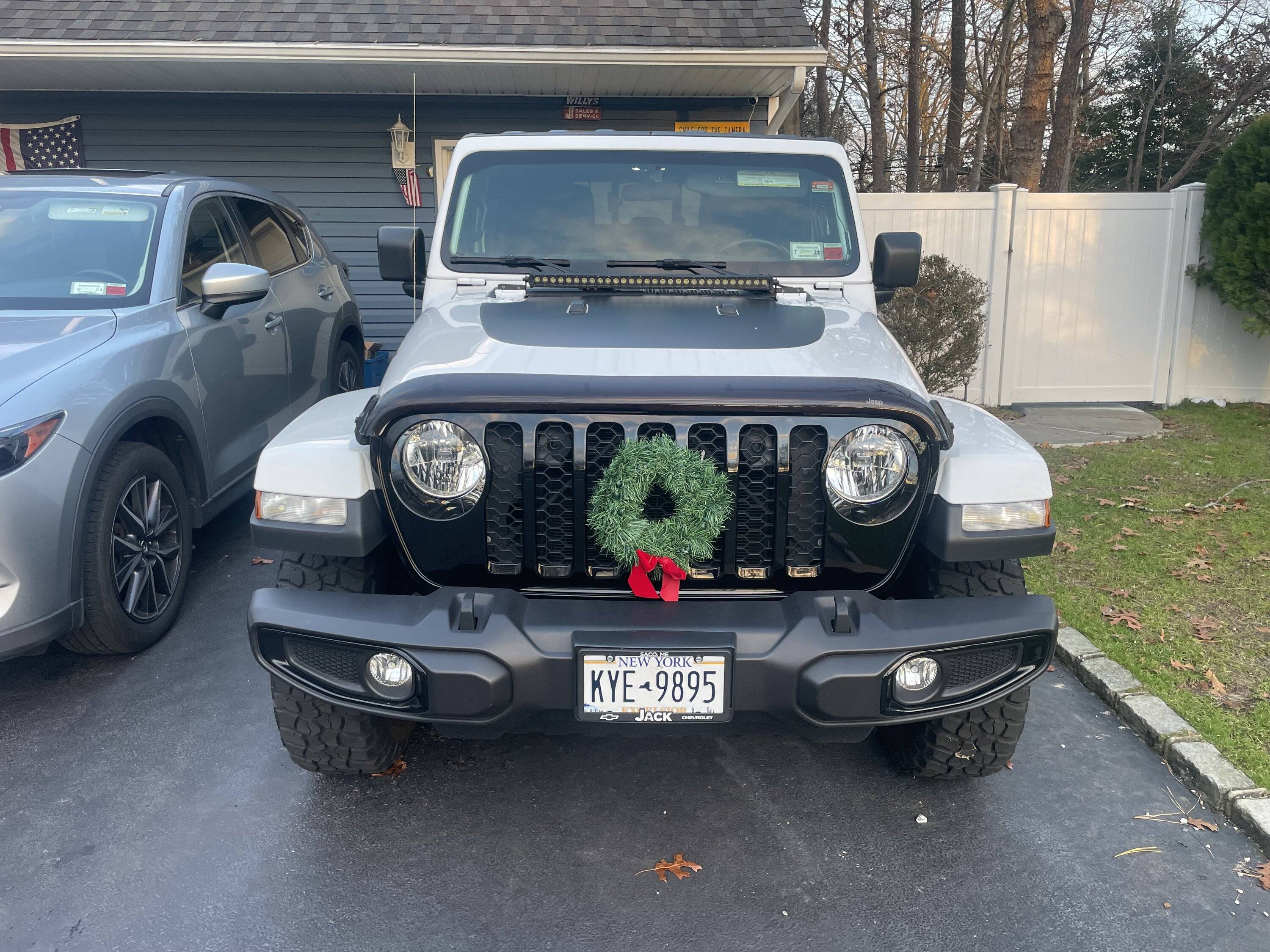 Jeep Gladiator 2021 Gladiator Willys Manual Trans PRICE DROP 34K IMG_9027