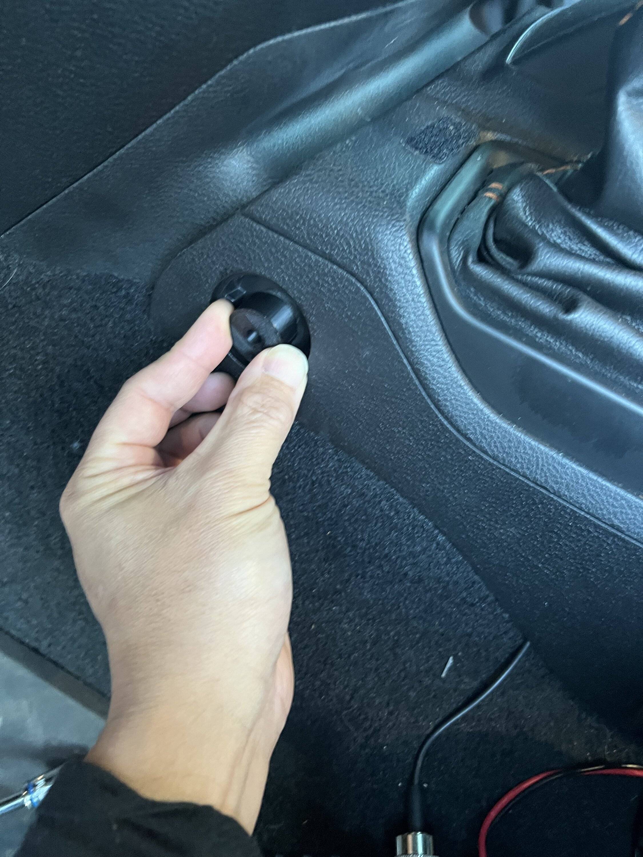 Jeep Gladiator DIY midland radio mounting plate IMG_6437