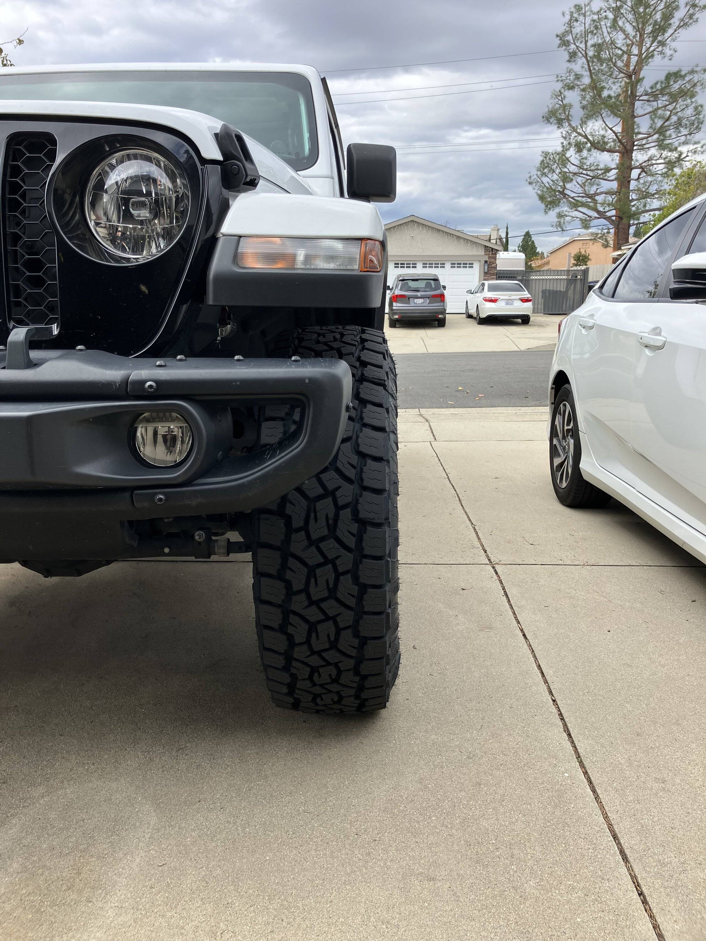Jeep Gladiator 35's instead of 33's - Need to Choose A Tire Please Help IMG_0972