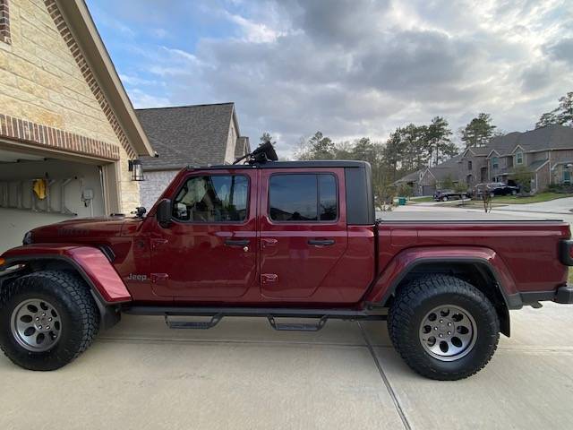 Jeep Gladiator Daily driver review? Jeep new tires