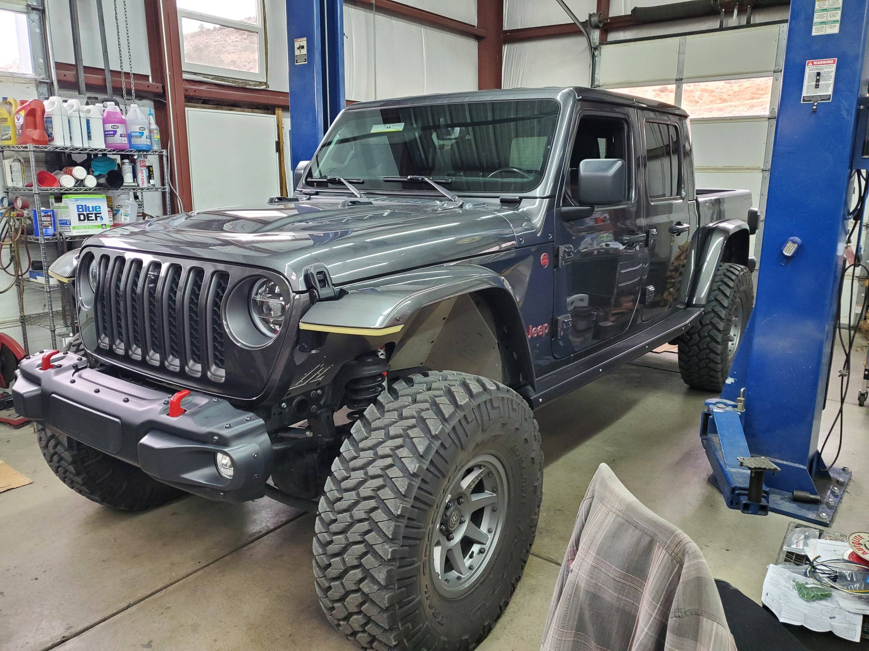 Jeep Gladiator Finally, the GOAT (Sliders) has arrived… 20231203_134039