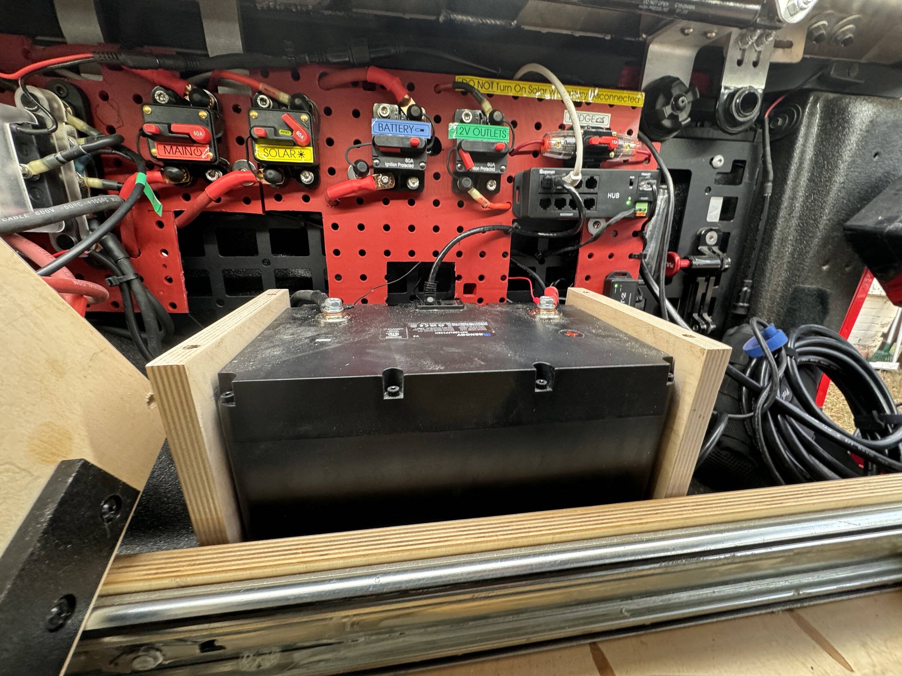 Renogy LiFePO House (Dual) Battery Install | Page 4 | Jeep Gladiator ...