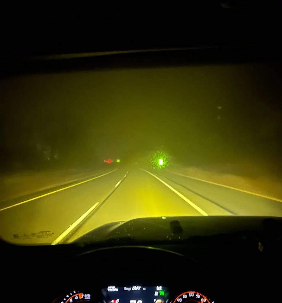 Jeep Gladiator Looking for help with yellow driving lights for snow 53418883135_35de959397_