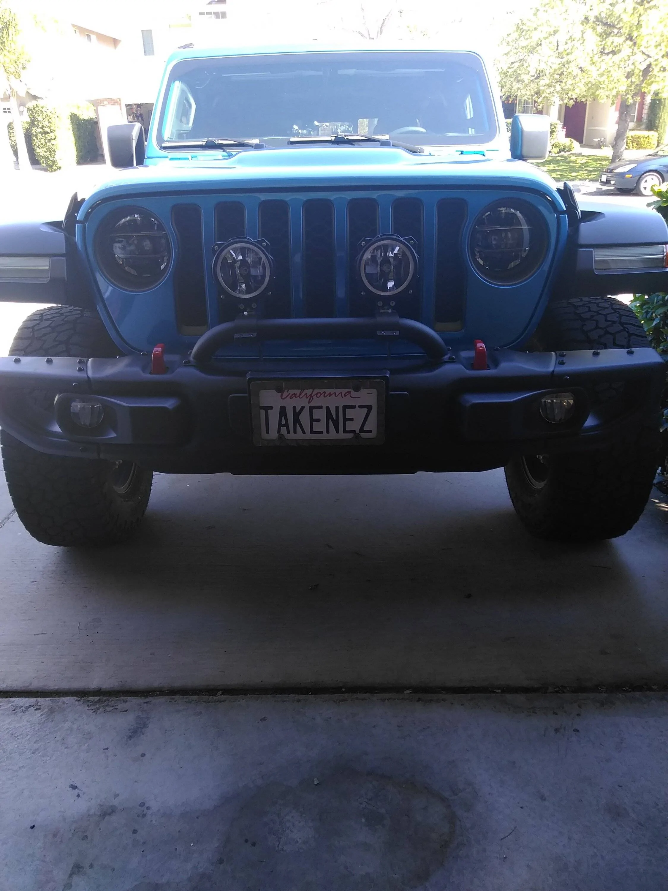 Jeep Gladiator Looking for help with yellow driving lights for snow 2-22-2021 KC LIGHTS