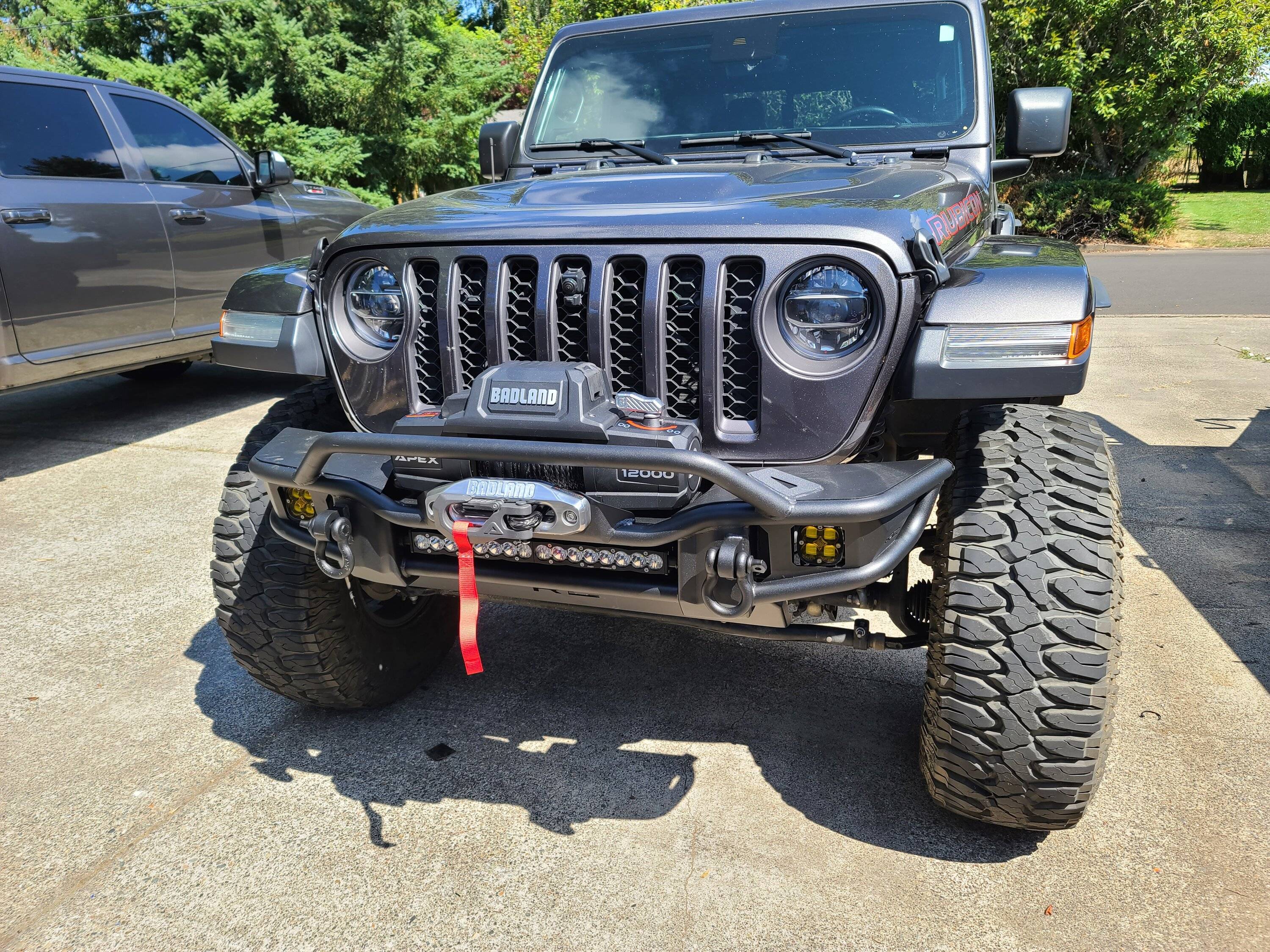 Jeep Gladiator Looking for help with yellow driving lights for snow 20230709_110145