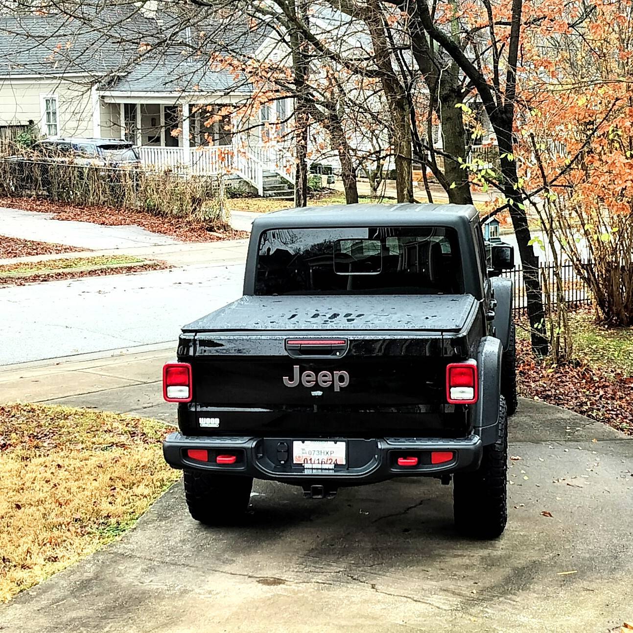 Jeep Gladiator Cheapo roll-up tonneau cover IMG20231225113850~2