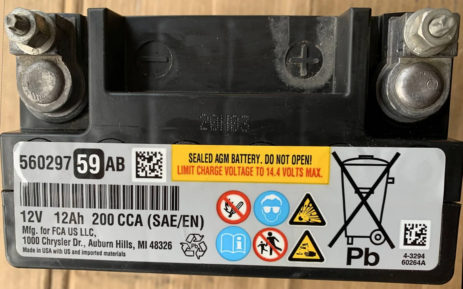 Jeep Gladiator A Christmas message about Jeep's batteries and charging system. i-LLJV7dx-X3
