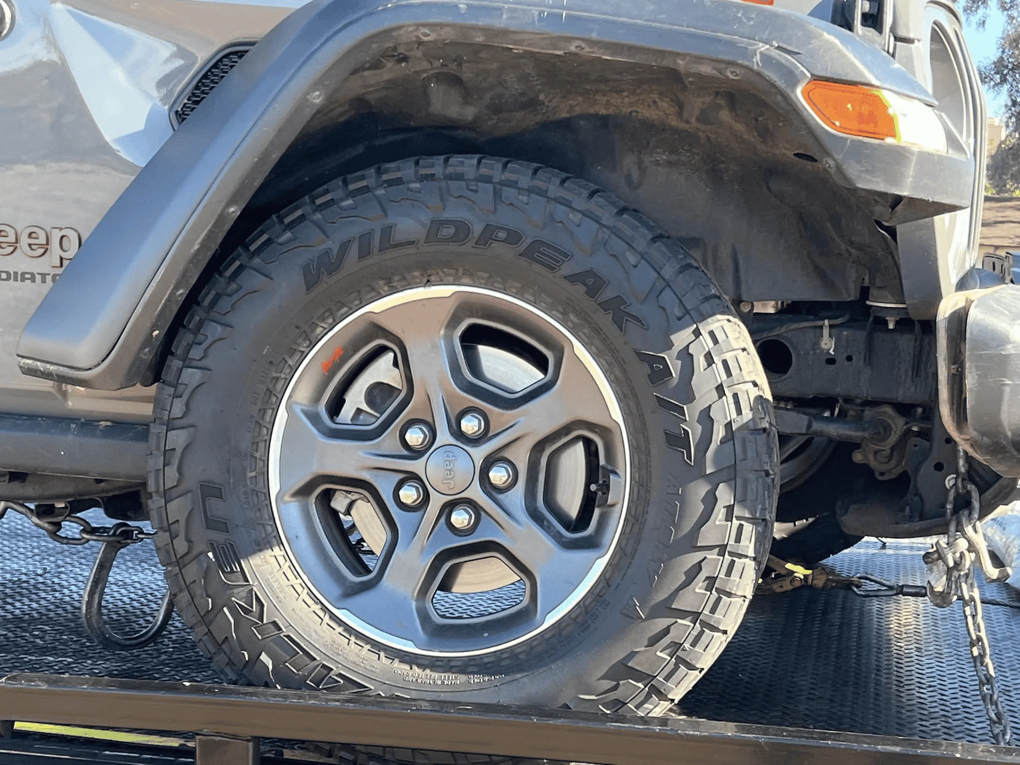 Jeep Gladiator Got hit! What should I be worried about? 1703695053728