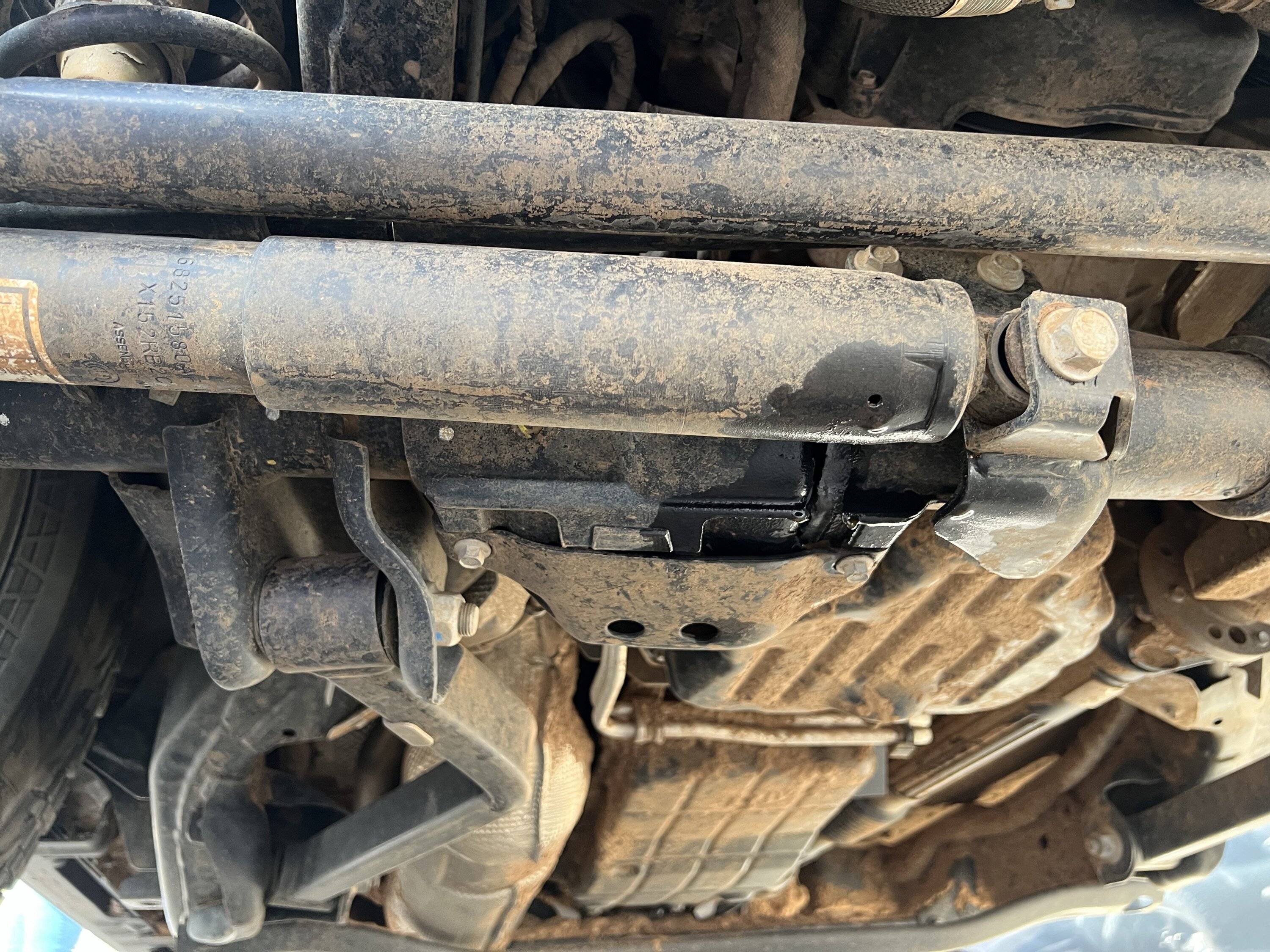 Jeep Gladiator Got hit! What should I be worried about? IMG_5451