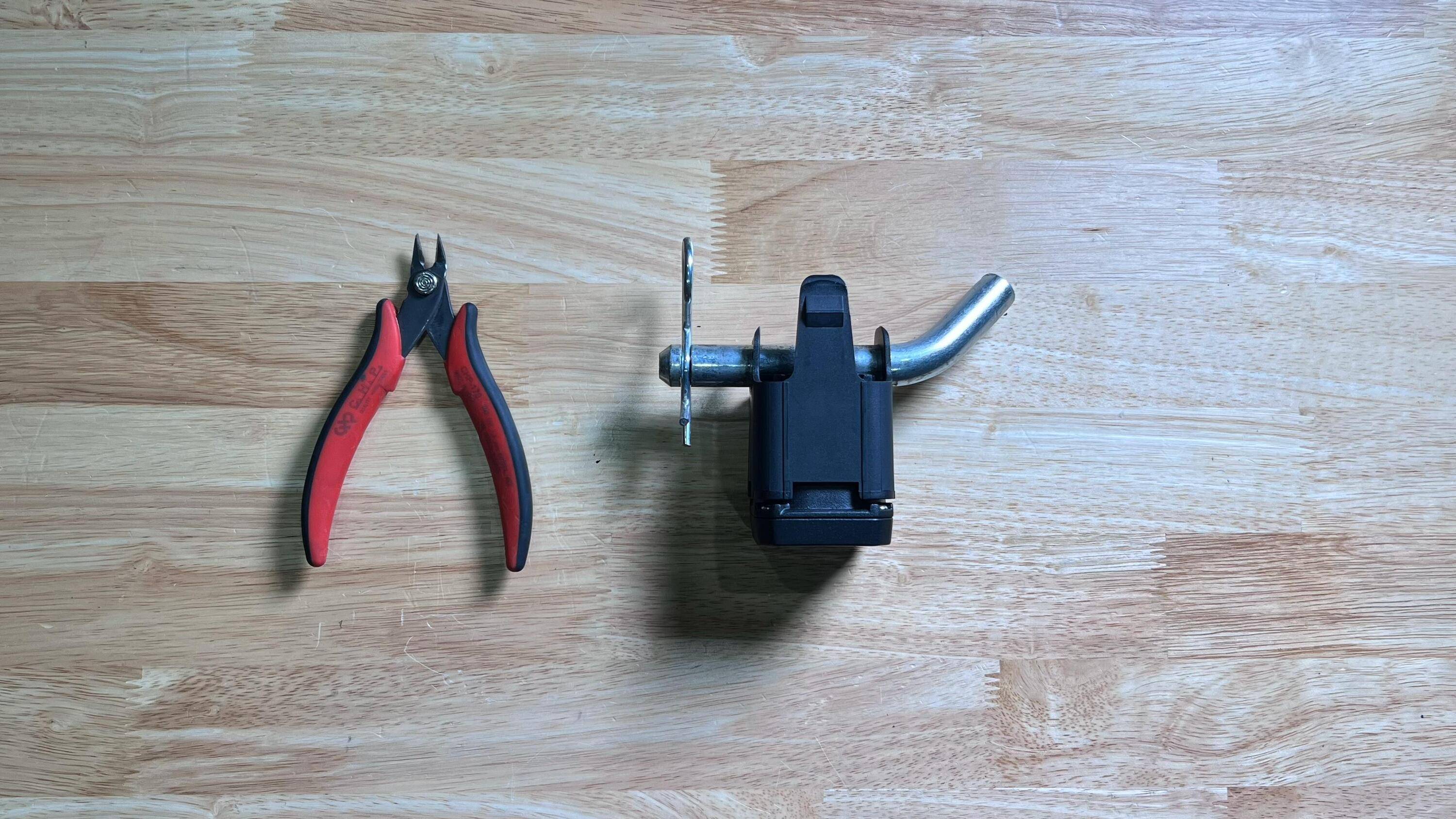 Jeep Gladiator How-To: HitchMount LED Pod Trailer Pin Modification | Diode Dynamics g0jbEKU