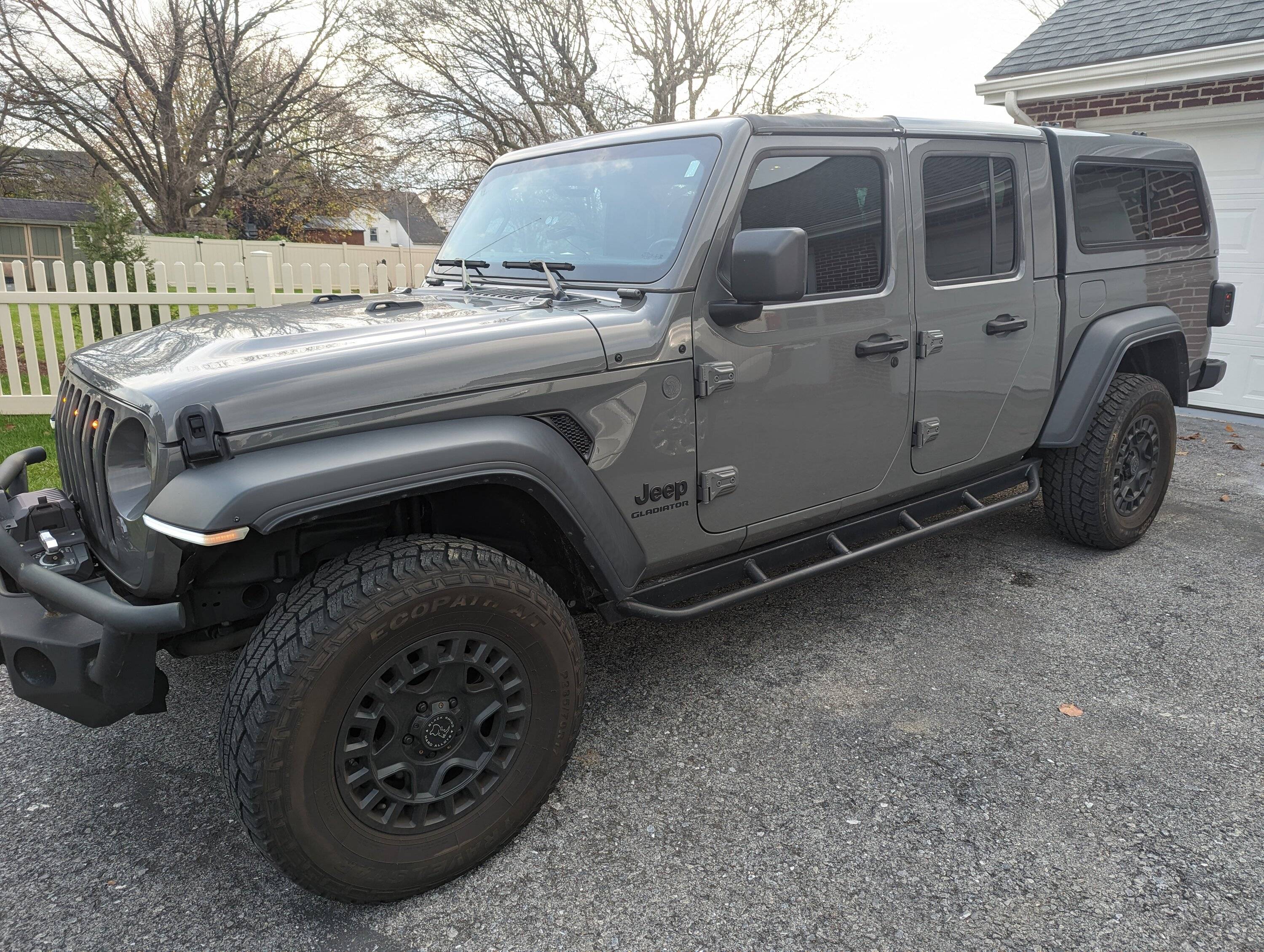 Jeep Gladiator (4) 17x8 Black Rhino York Matte Black wheels with 33" (285/70/17) tires PXL_20221118_191235404