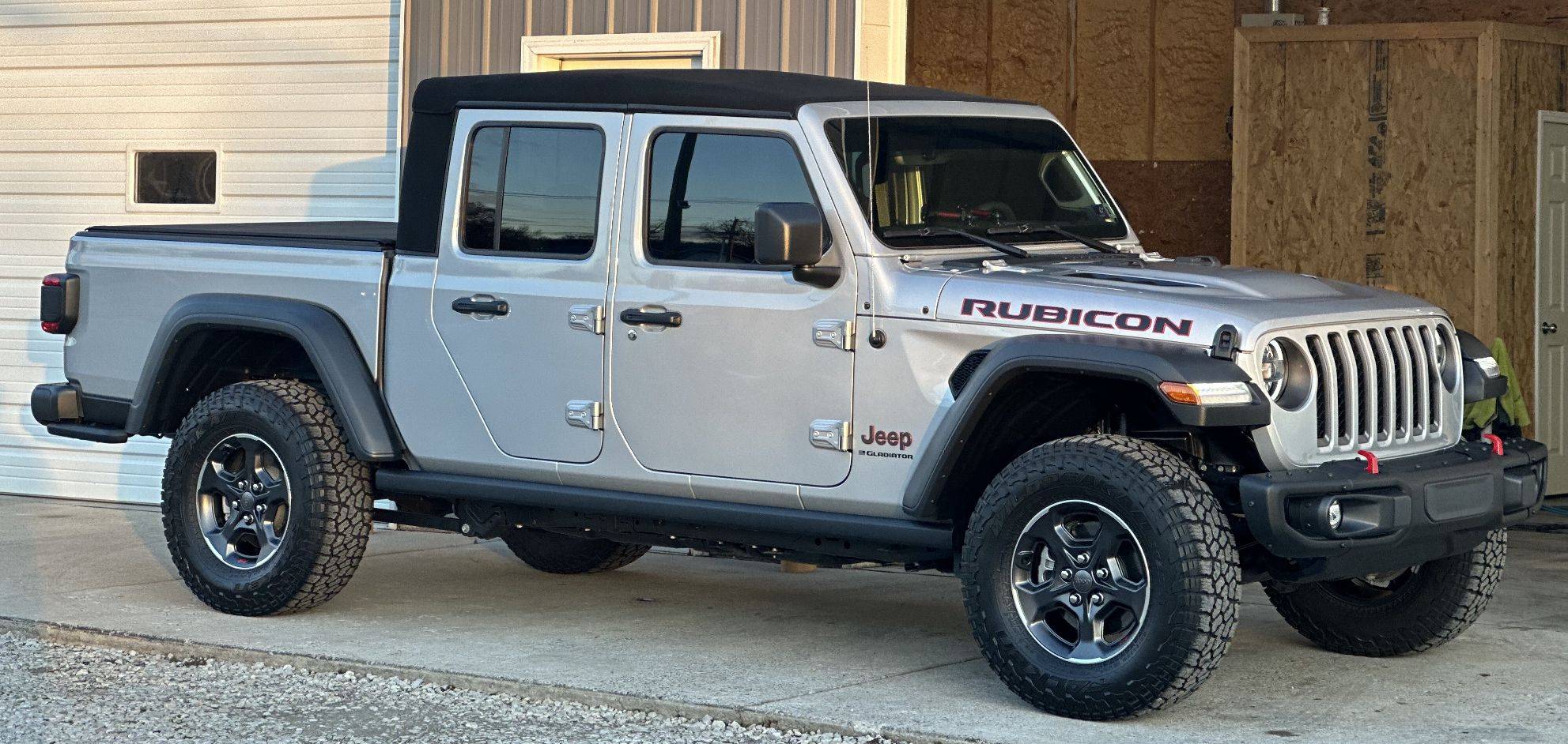 Jeep Gladiator What did Santa bring your JT??? 23Rubi