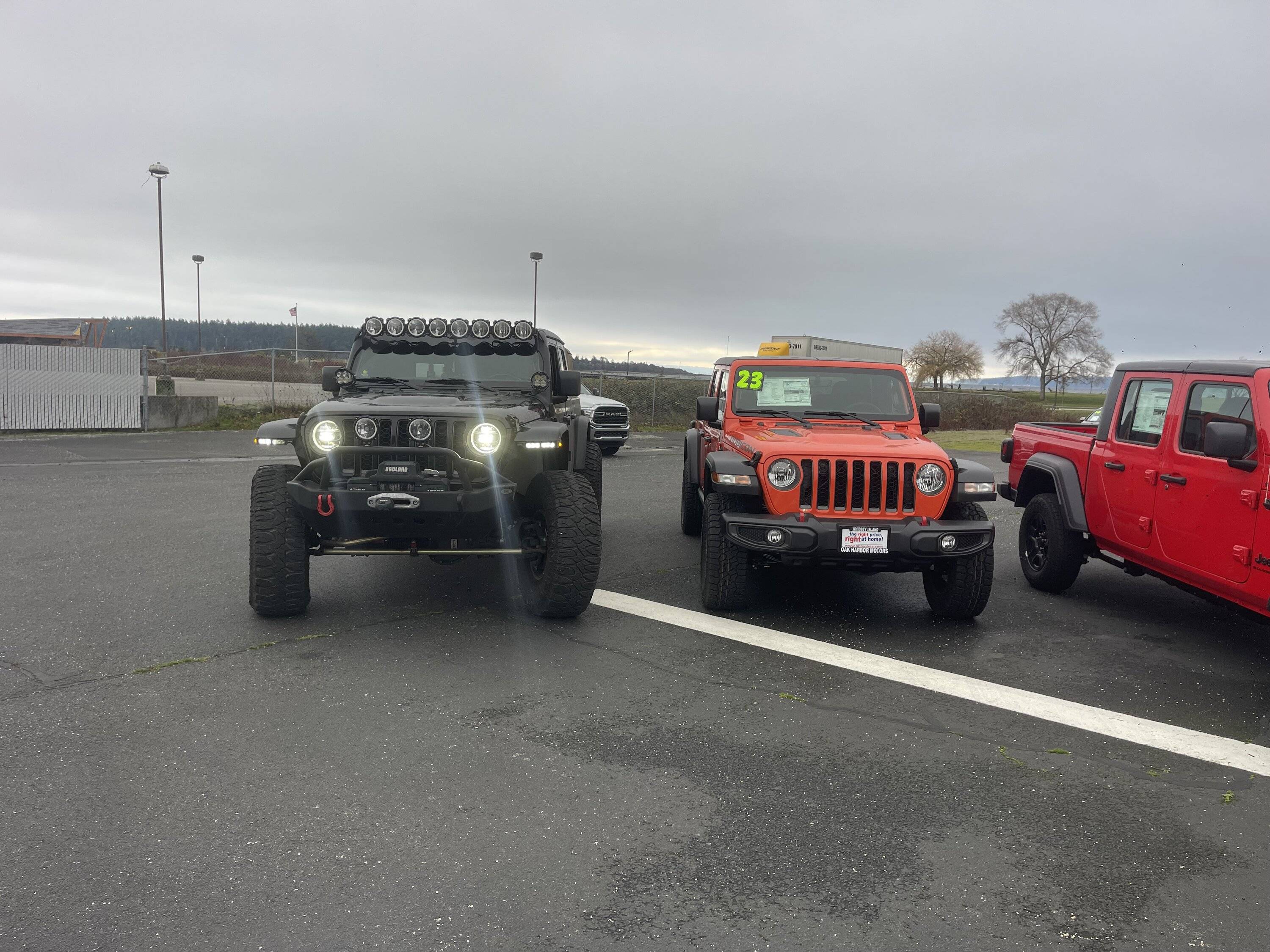 Jeep Gladiator Smittybilt bumper (sold please delete) IMG_1459