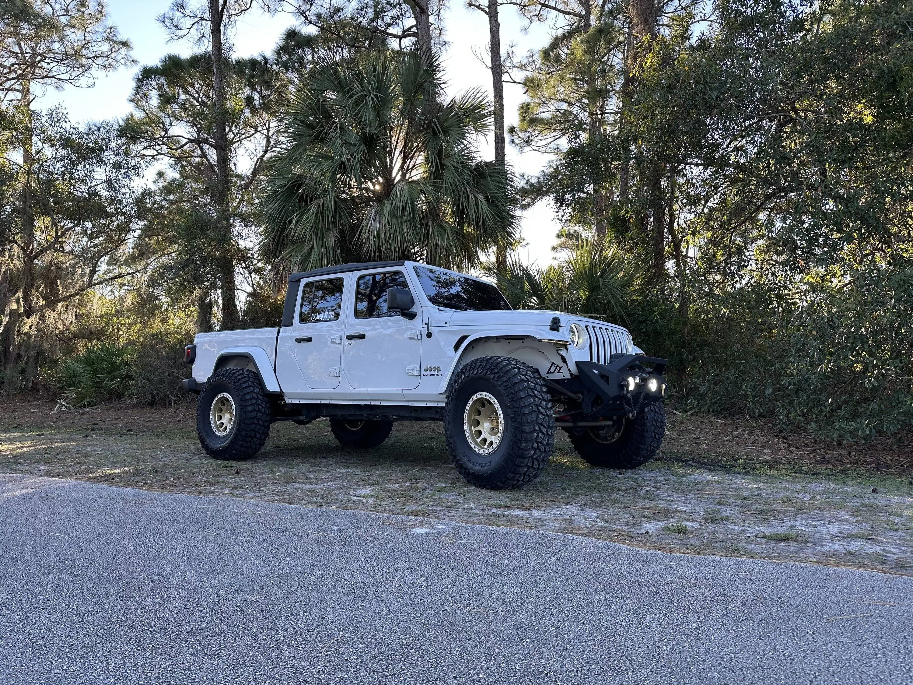 Jeep Gladiator Let's see your 40" Tires! IMG_4921