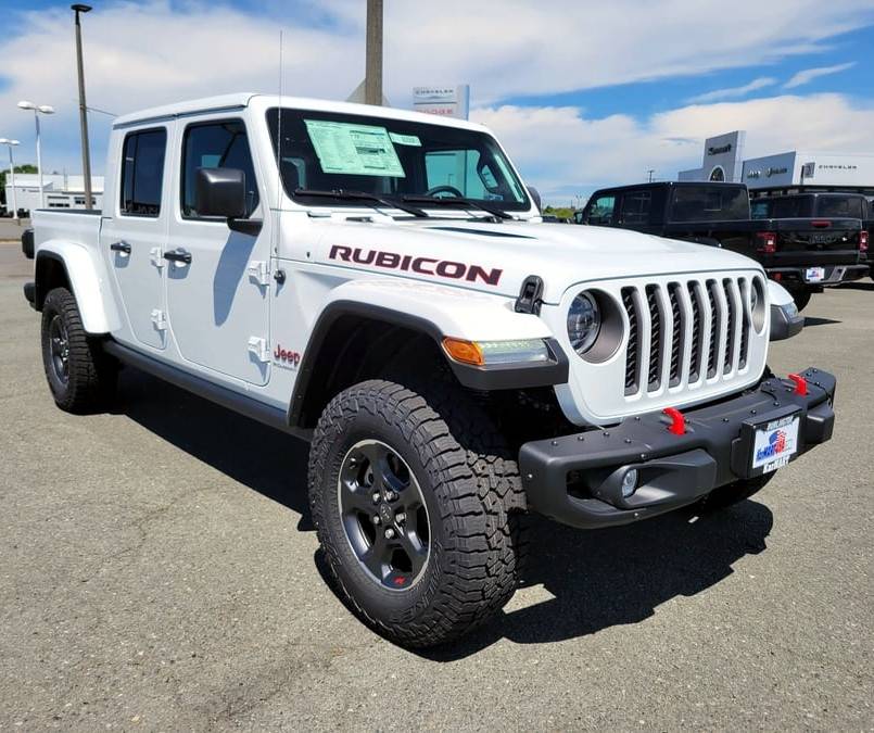 Jeep Gladiator Thinking Gladiator New-2023-Jeep-Gladiator-Rubicon-ID6401731049-aHR0cDovL2ltYWdlcy51bml0c2ludmVudG9yeS5jb20vdXBsb