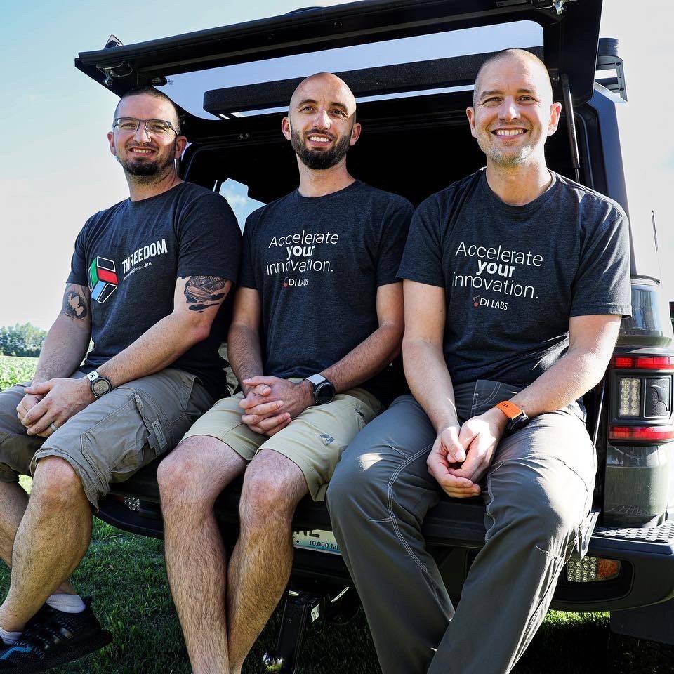 Jeep Gladiator ?? Happy New Year from the Threedom Team? ? 8888