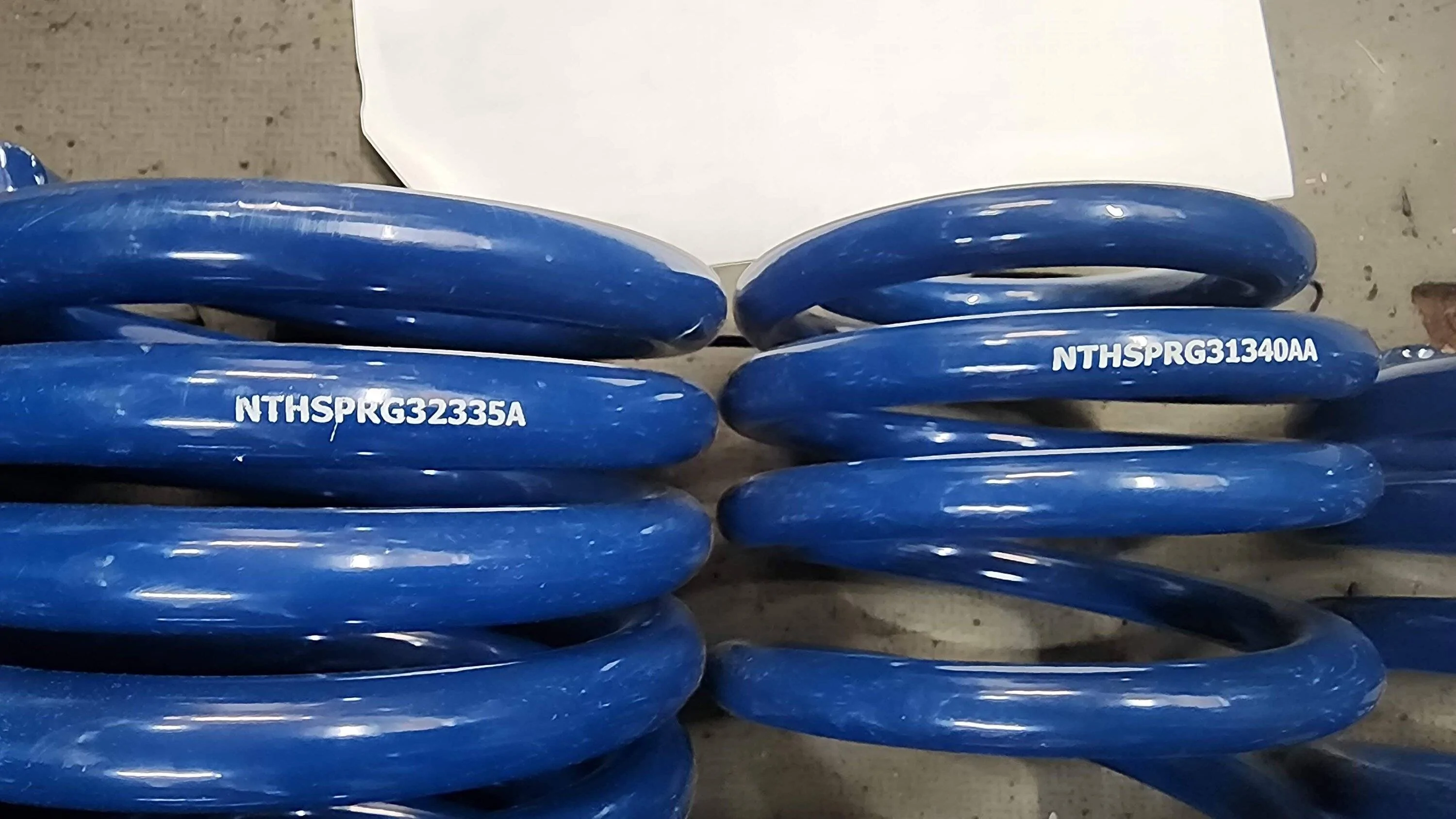Jeep Gladiator AEV High Capacity Springs - Gas 3.6 NJT21502AA 20240101_120829