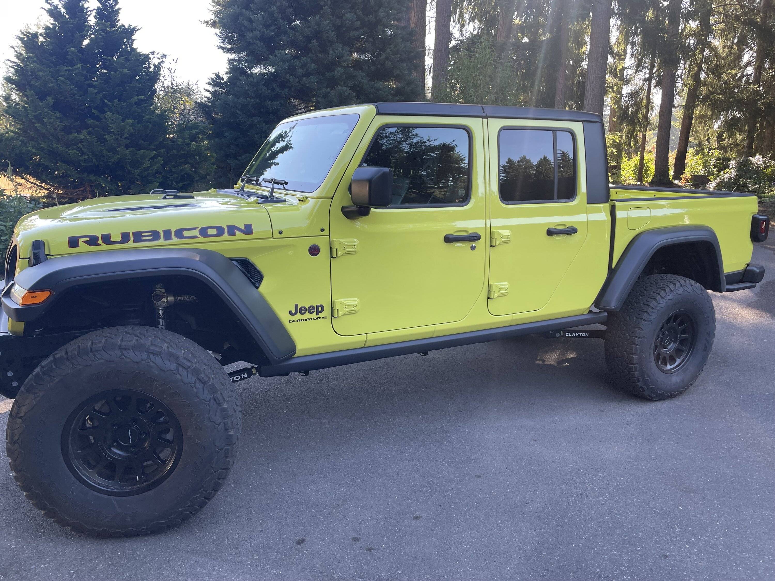Jeep Gladiator 37’s. I’m about to pull the trigger 1704216308080