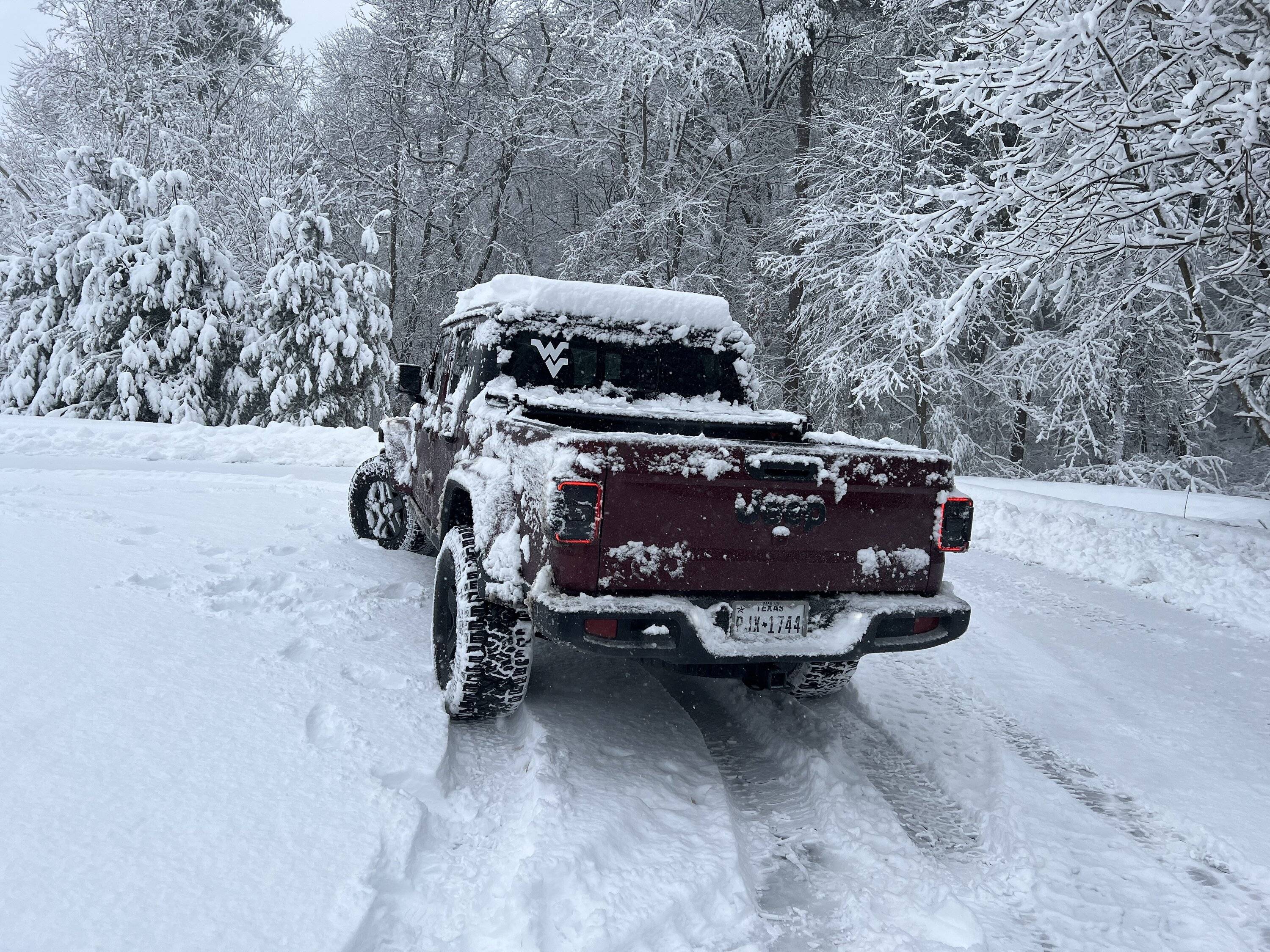 Jeep Gladiator I Love Winter... Post Your Snow Pics ❄️ ? IMG_0494