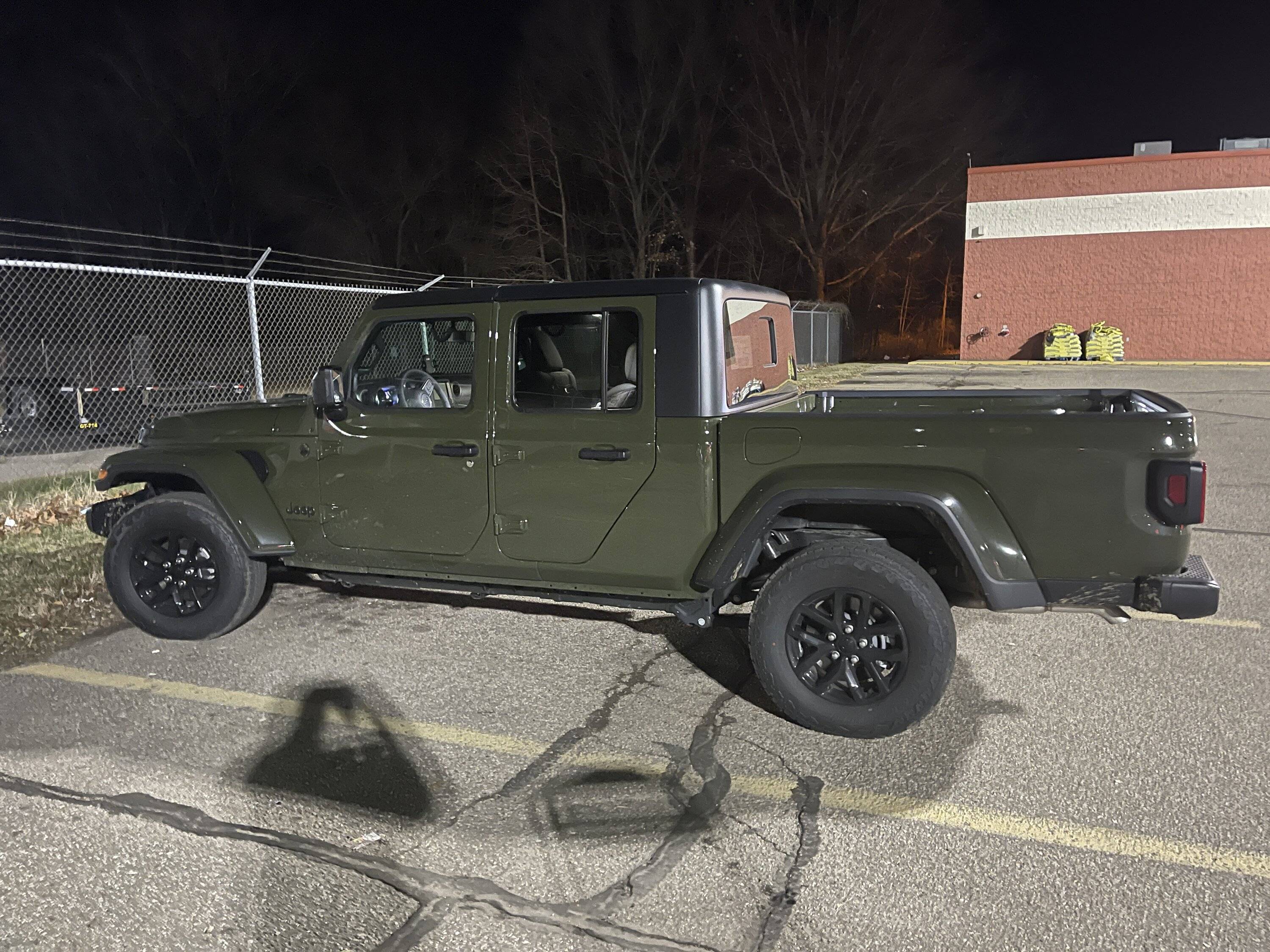 Jeep Gladiator Impressed with my JT! IMG_8362