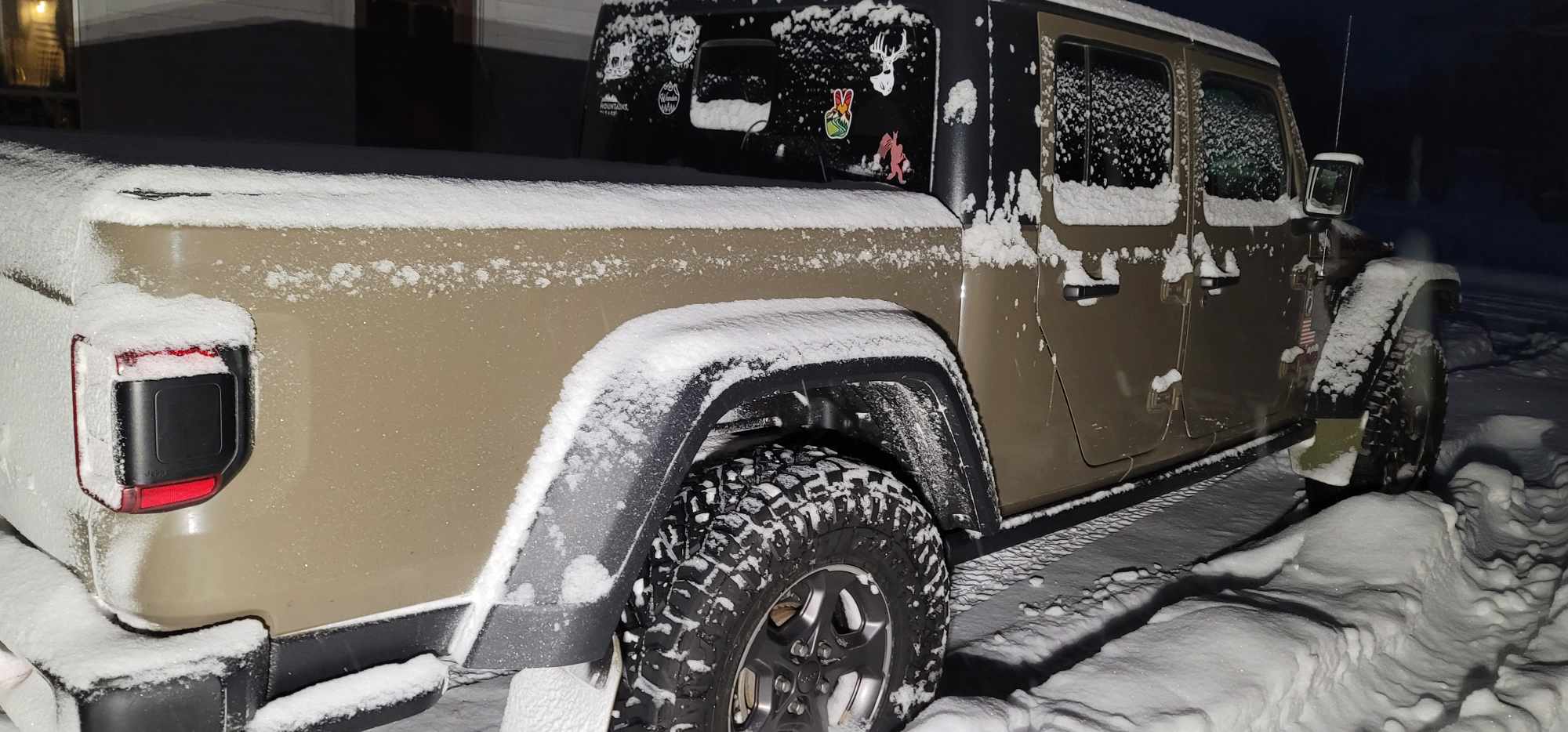 Jeep Gladiator EgulAye's mild hunting build (is it an overland build?) 412291706_730815885363482_598170825105566884_n
