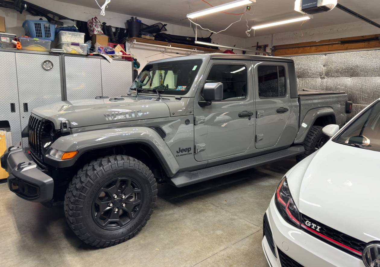 Jeep Gladiator STING GRAY Gladiator JT Club IMG_4251