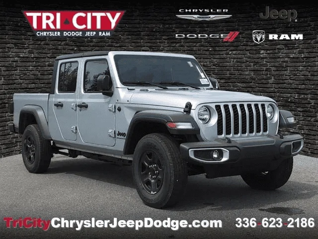 Jeep Gladiator 23 Jeep Gladiator Sport $37,759 1704738170356