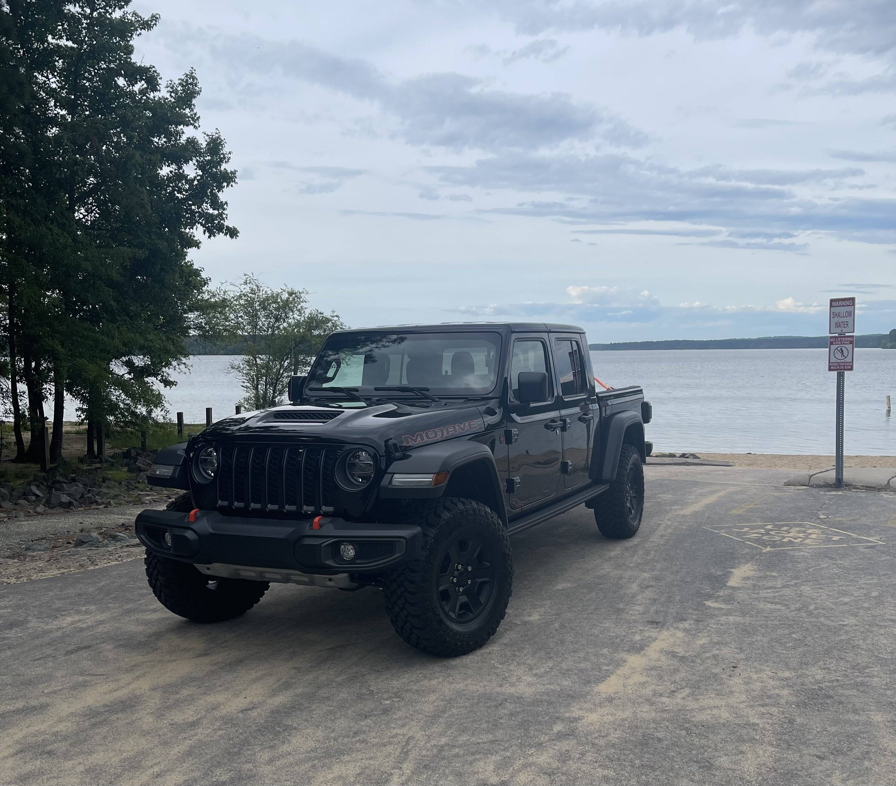 Jeep Gladiator Rooster the JT Mojave j_lak