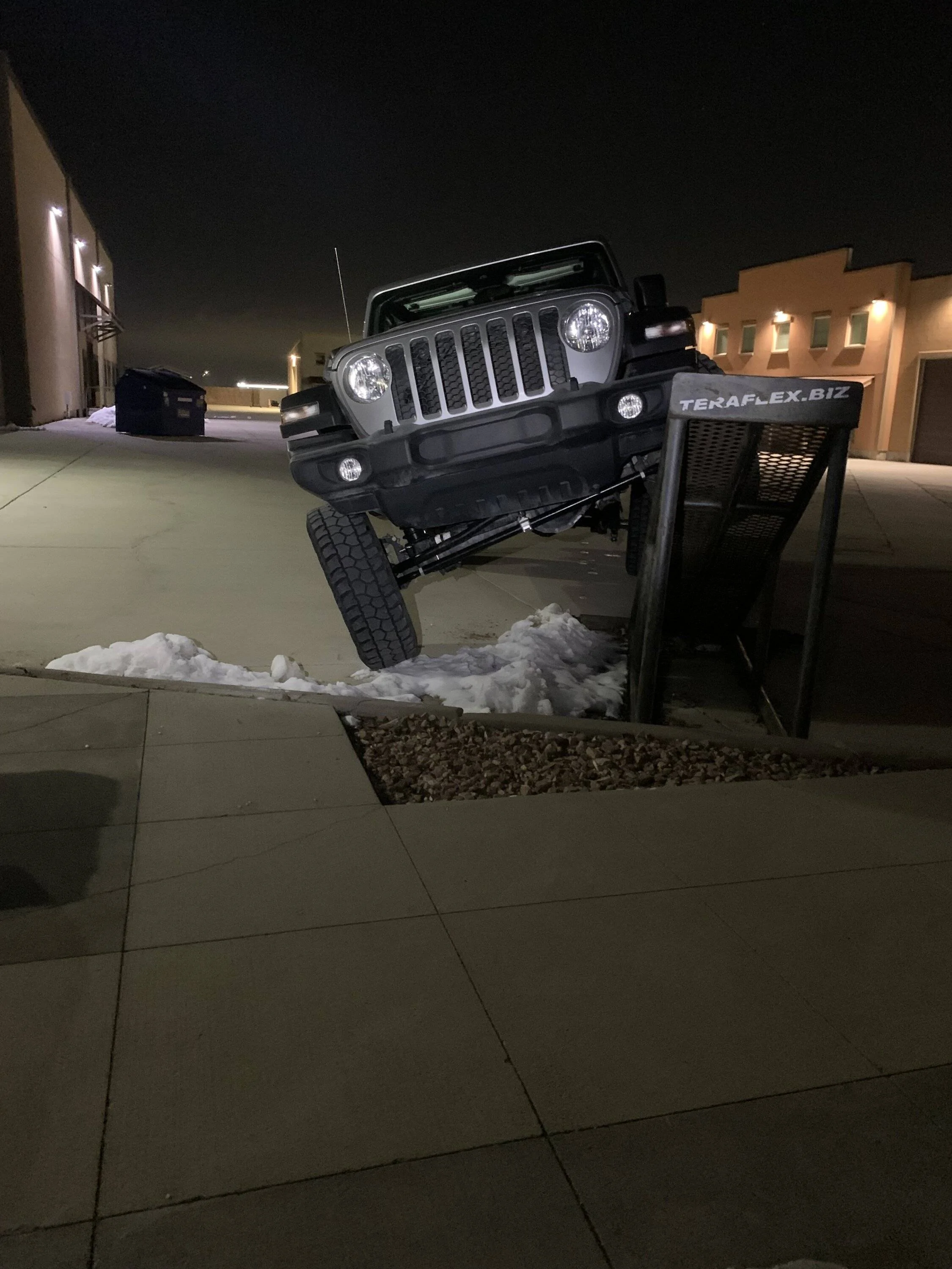 Jeep Gladiator HAPPY ? DAY !!! Let's see those flexin' photos IMG_2910