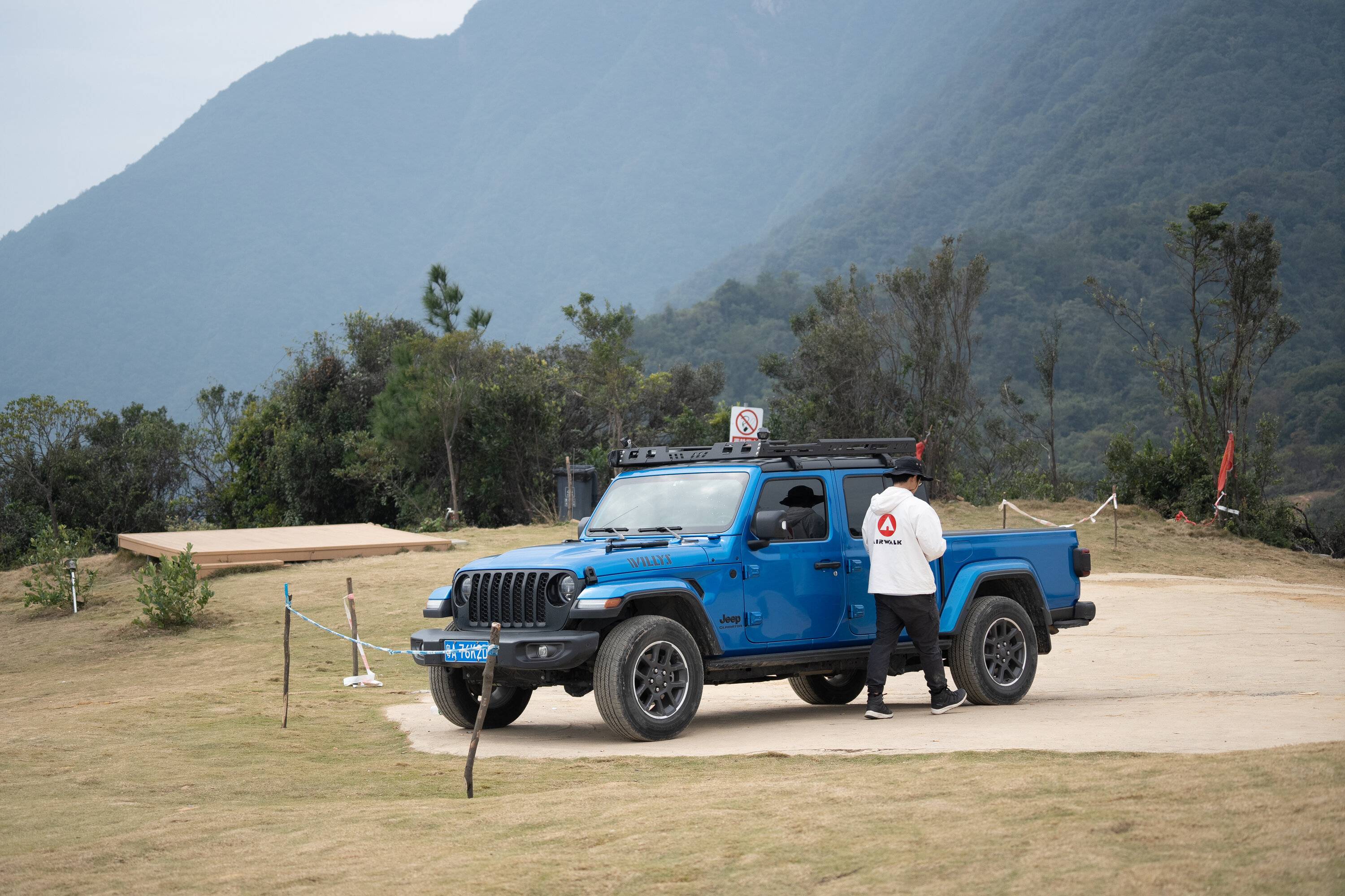 Jeep Gladiator JT’s daily routine as a weekend warrior 1931704956697_.pic_hd
