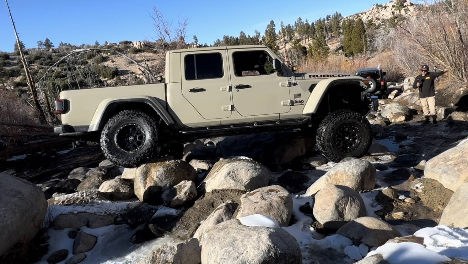 Jeep Gladiator Holcomb Creek 10/1 IMG_1444