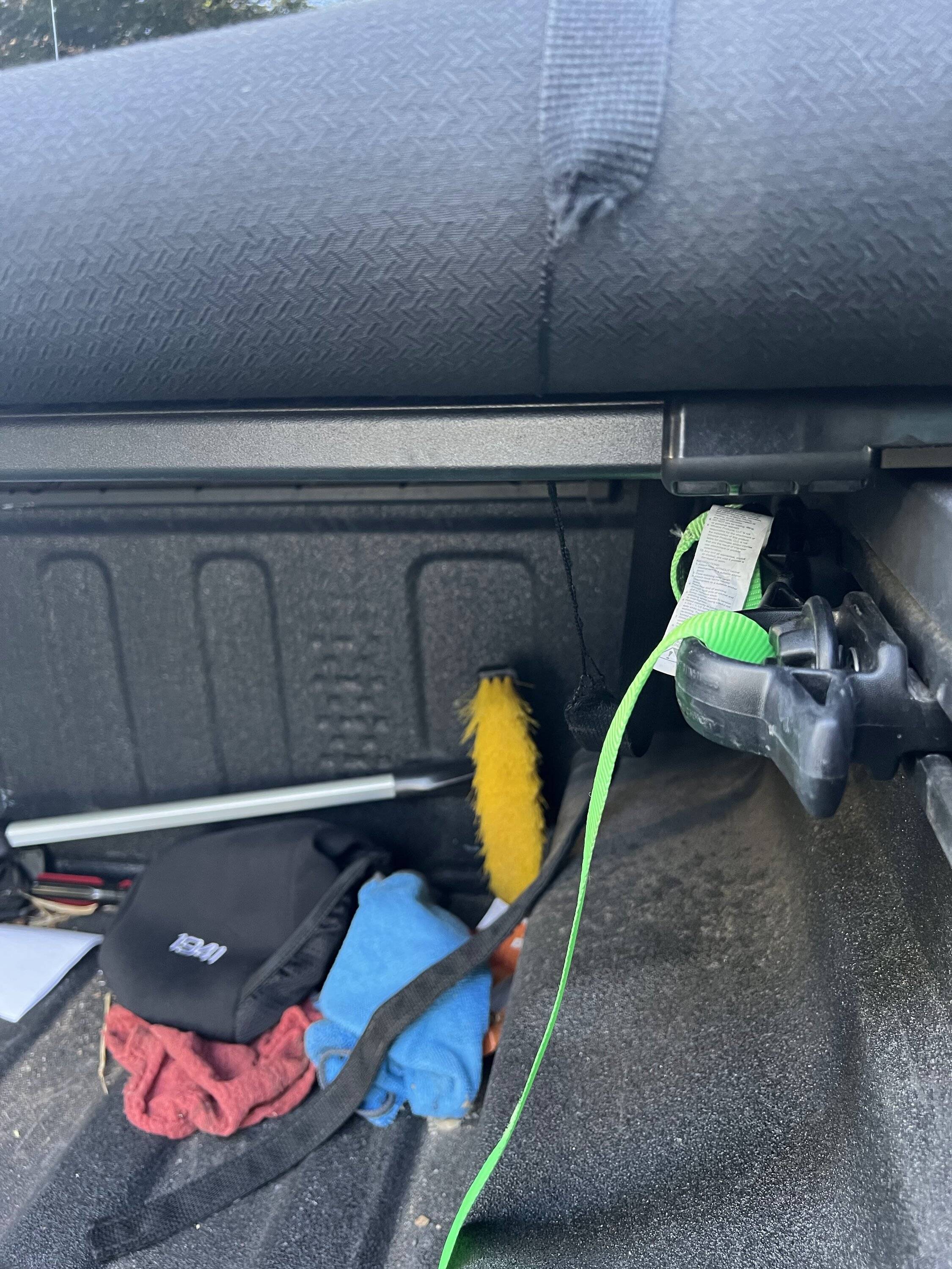 Jeep Gladiator Stock Launch Edition Bed Cover Right Sid