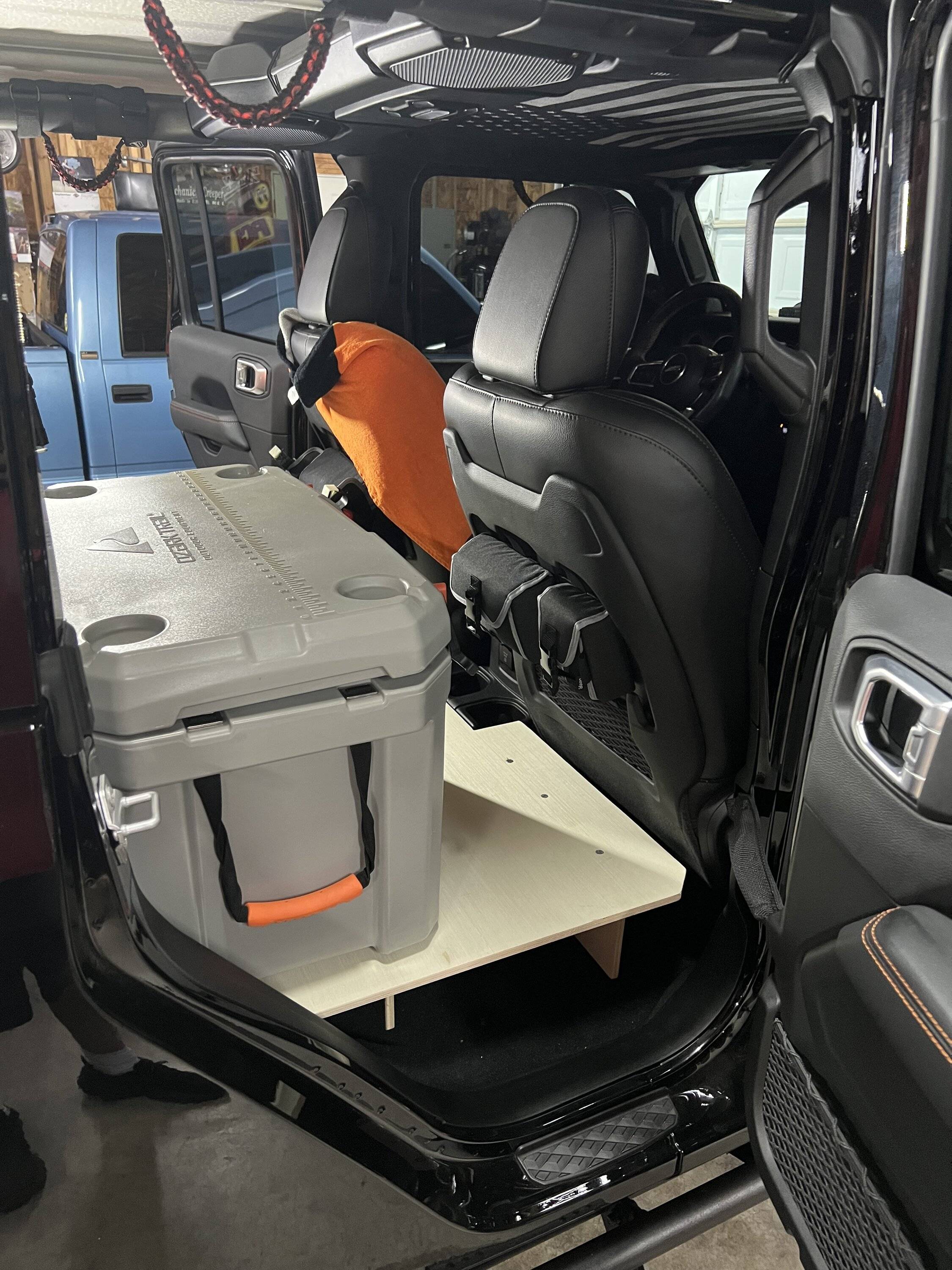 Jeep Gladiator Rear Seat delete home made IMG_1041