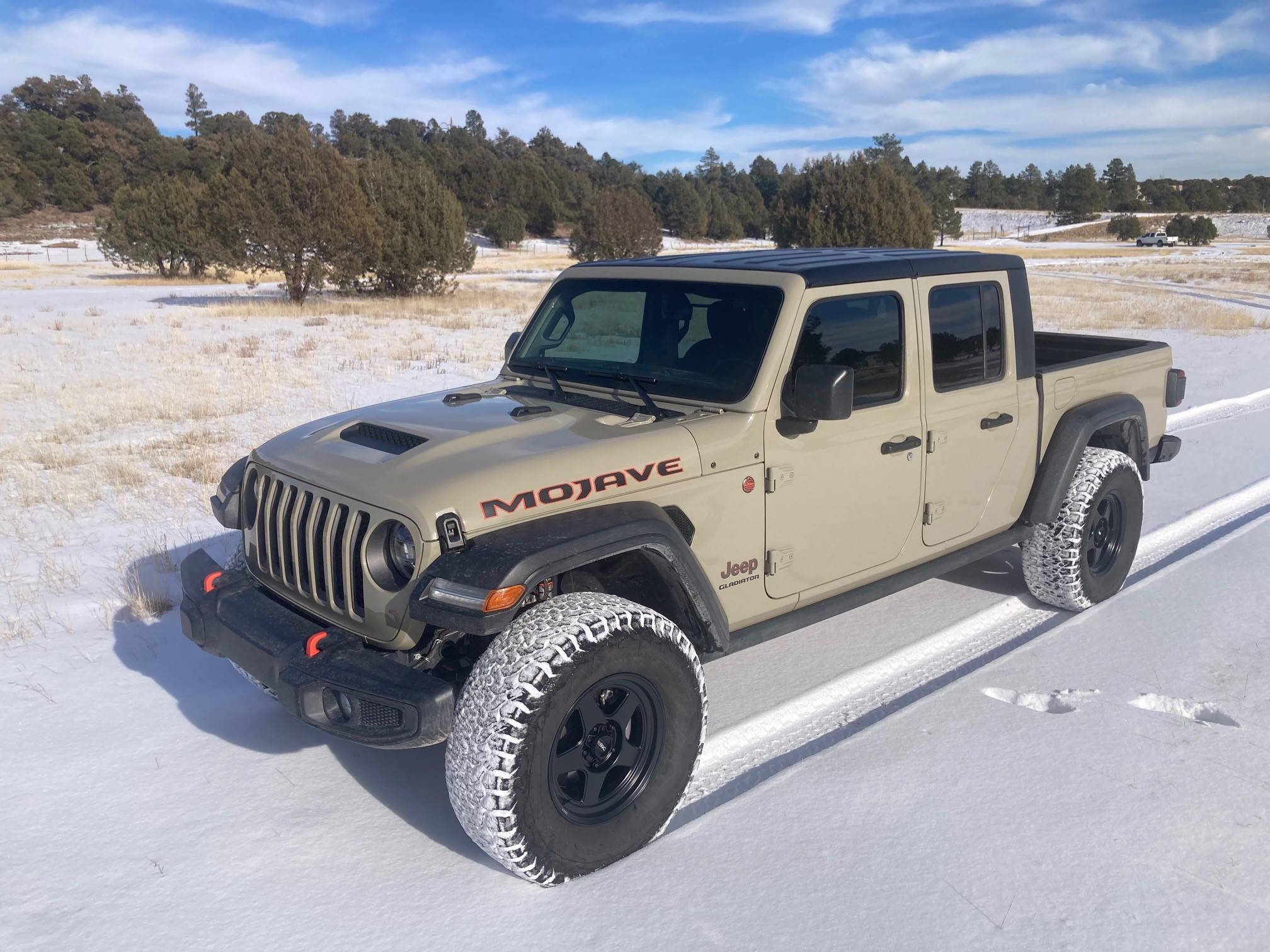 Jeep Gladiator KMC Lobos Mo 7