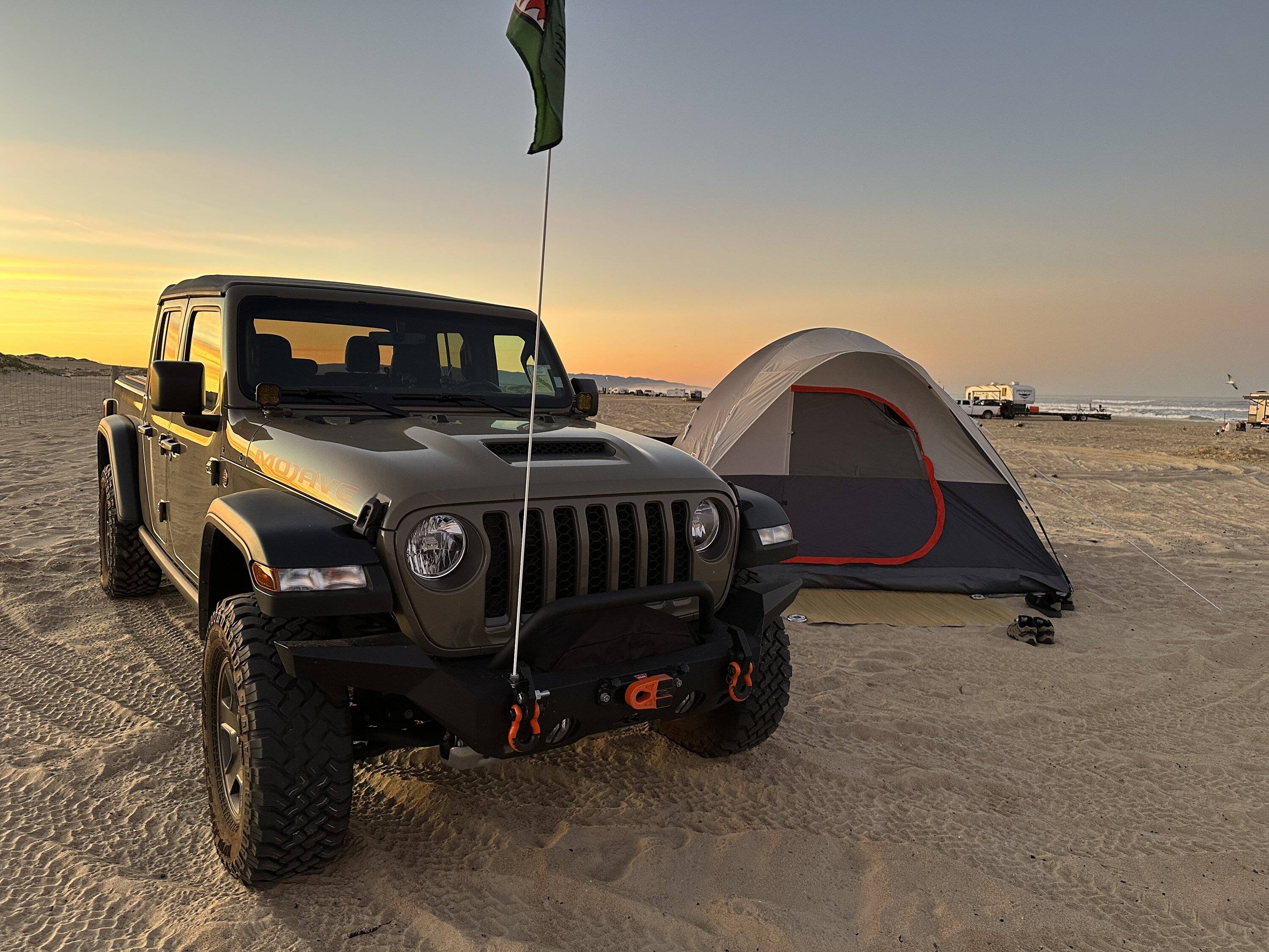 Jeep Gladiator Happy Fri-YAY!!! Let's see those Front End Selfies!!! IMG_6649