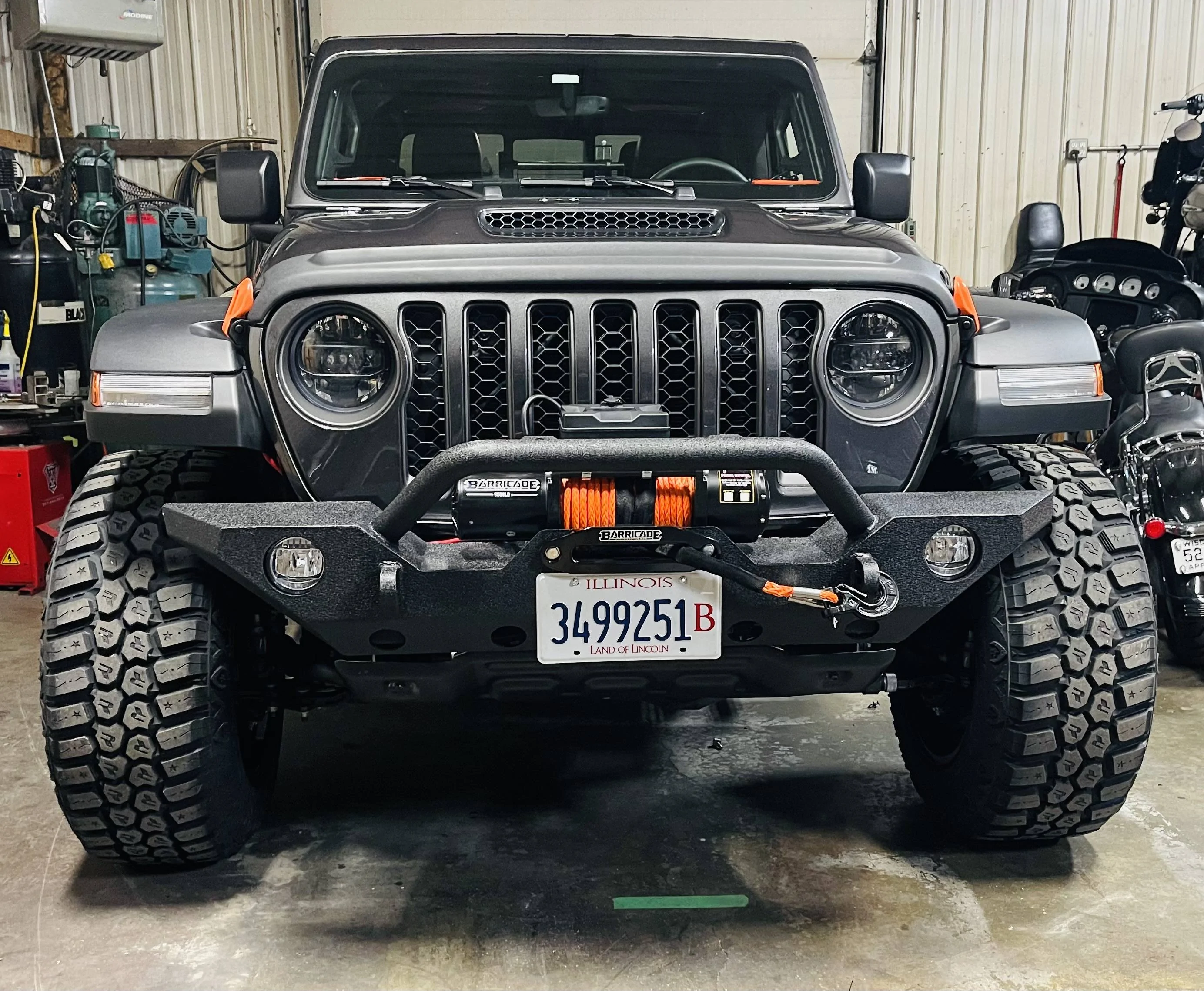 Jeep Gladiator Happy Fri-YAY!!! Let's see those Front End Selfies!!! IMG_0052