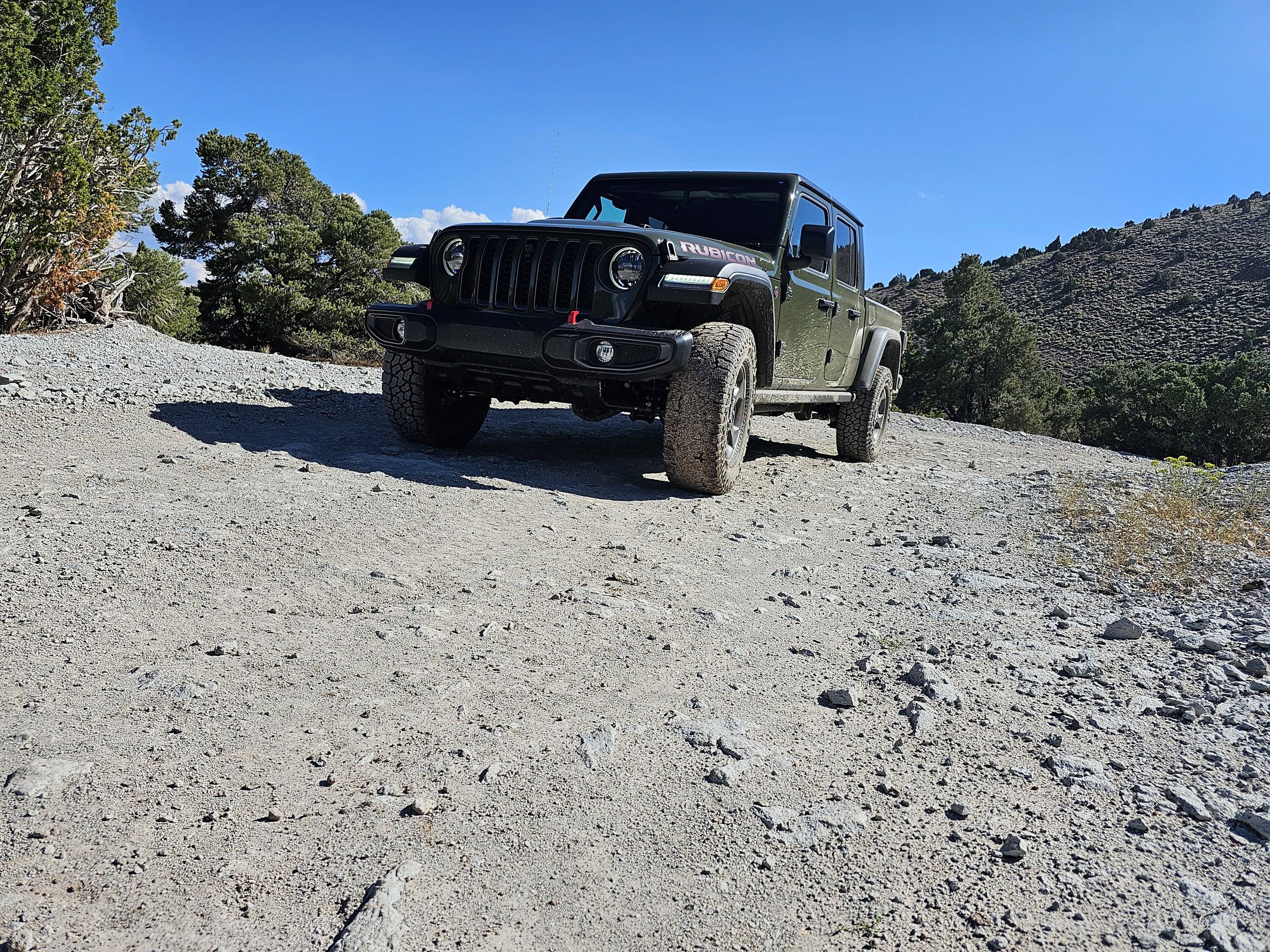 Jeep Gladiator Happy Fri-YAY!!! Let's see those Front End Selfies!!! 20230910_153109