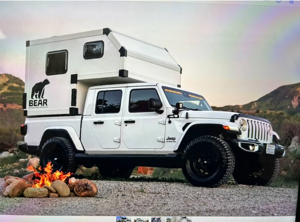 Jeep Gladiator 2024 Waiting Room IMG_5578