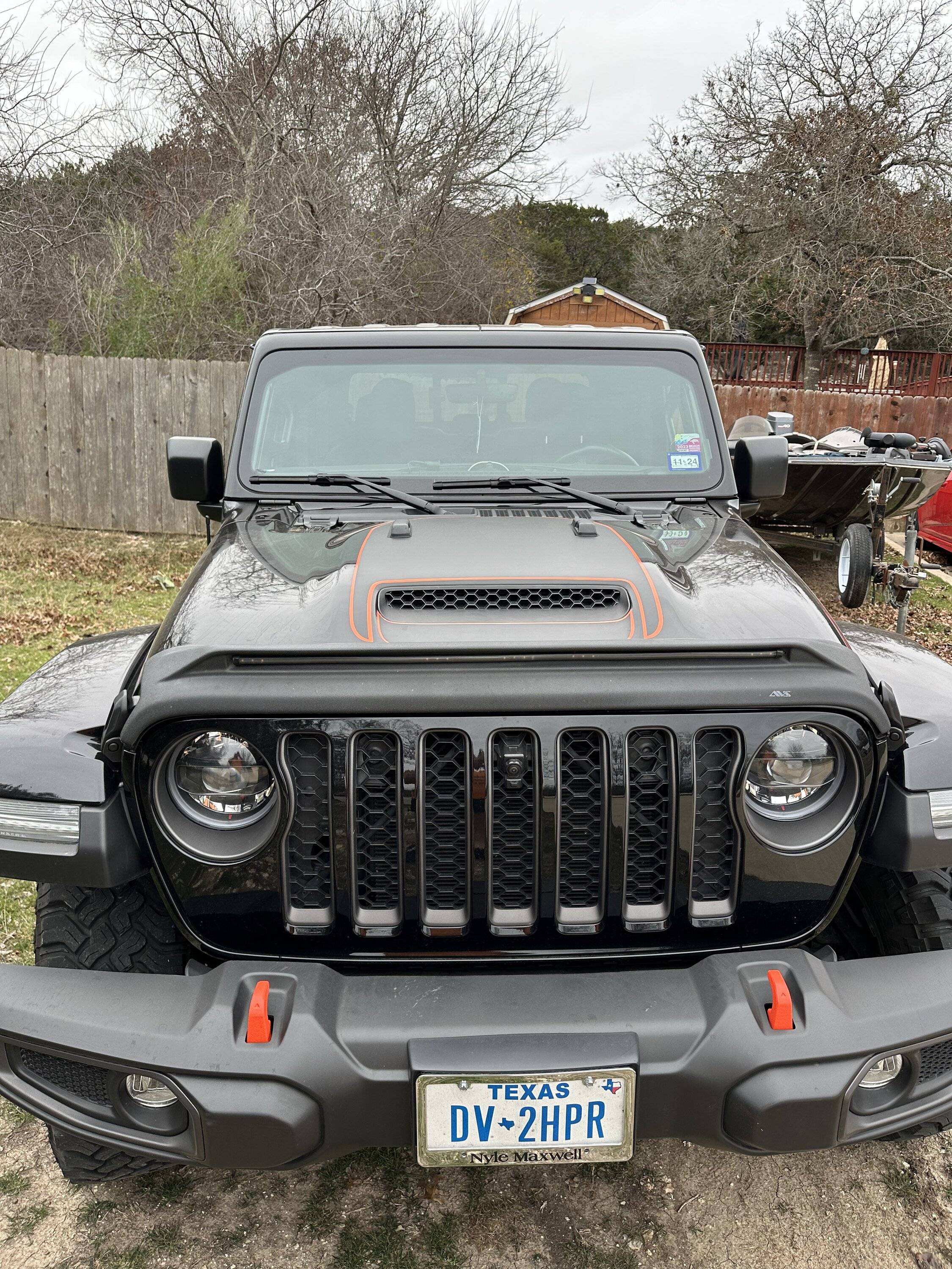 Jeep Gladiator Happy Fri-YAY!!! Let's see those Front End Selfies!!! IMG_1266