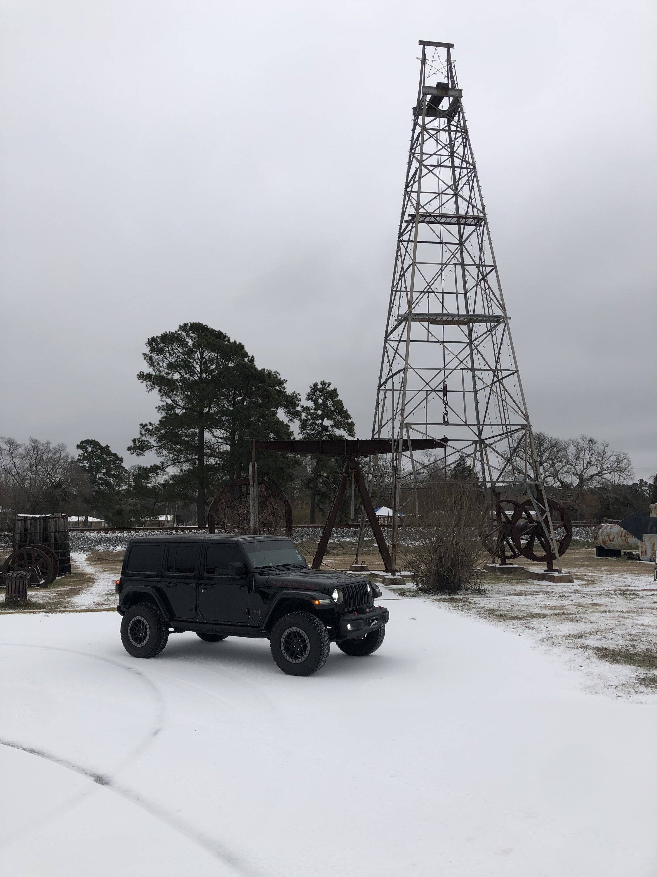 Jeep Gladiator Gladiators Snow Wheeling - Post Your Pics! IMG_8829