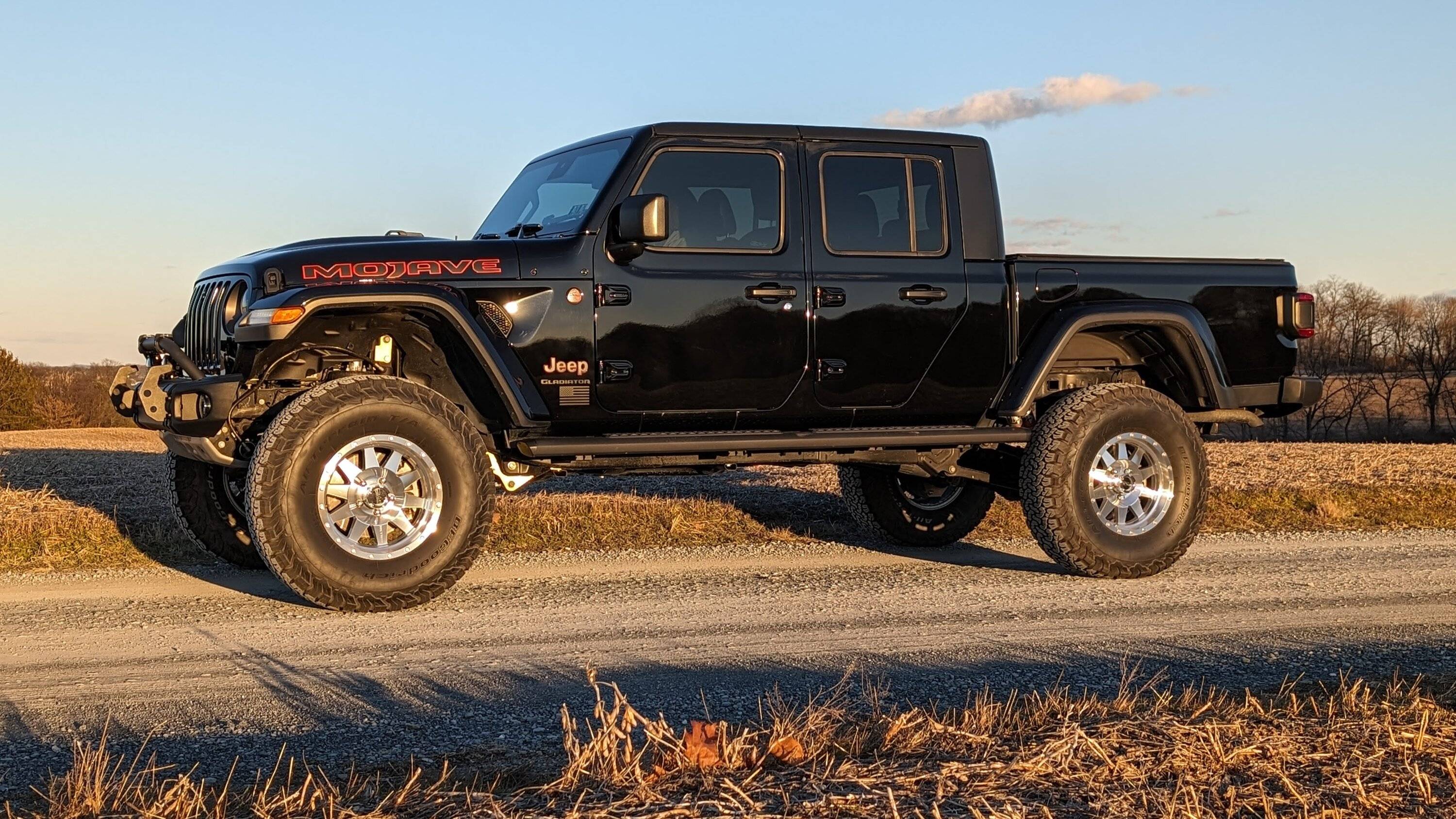Jeep Gladiator 2020 Black Mojave Build - I can't leave anything alone PXL_20240114_212006706