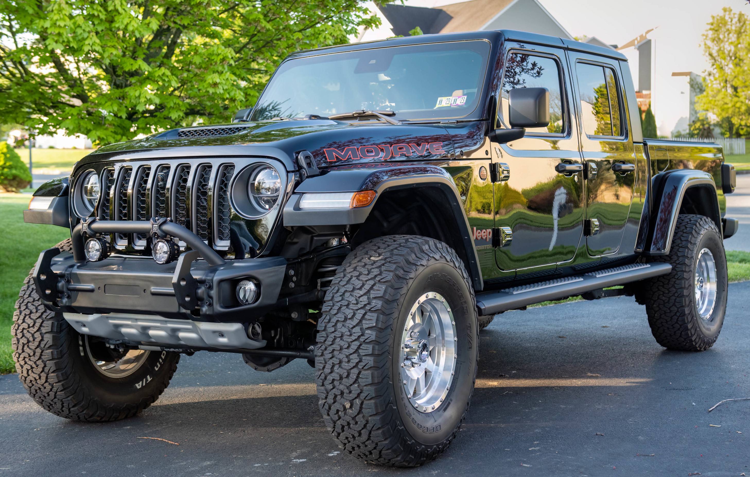 Jeep Gladiator 2020 Black Mojave Build - I can't leave anything alone Arcus with Blank Outs