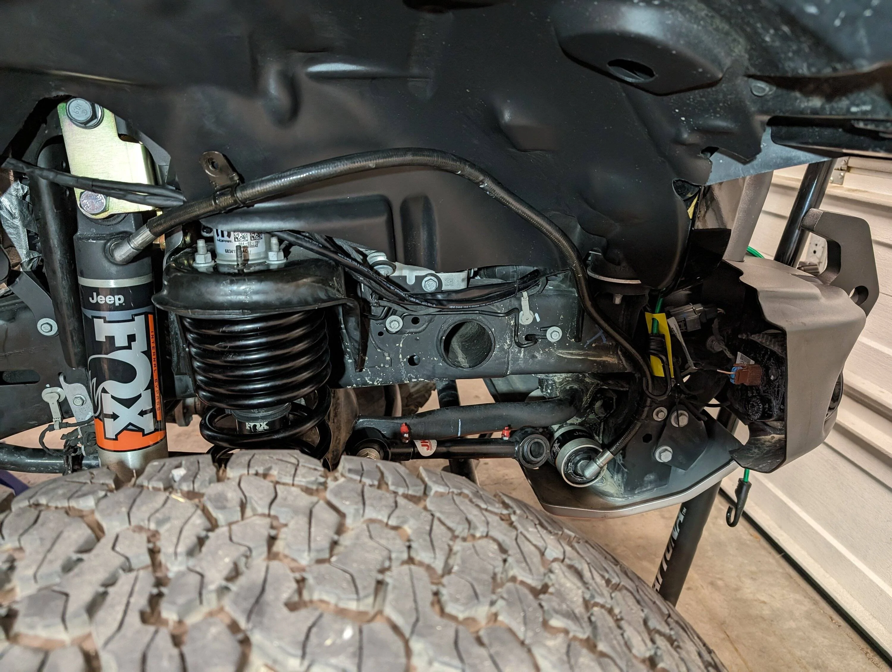 Jeep Gladiator 2020 Black Mojave Build - I can't leave anything alone PXL_20231216_220400213