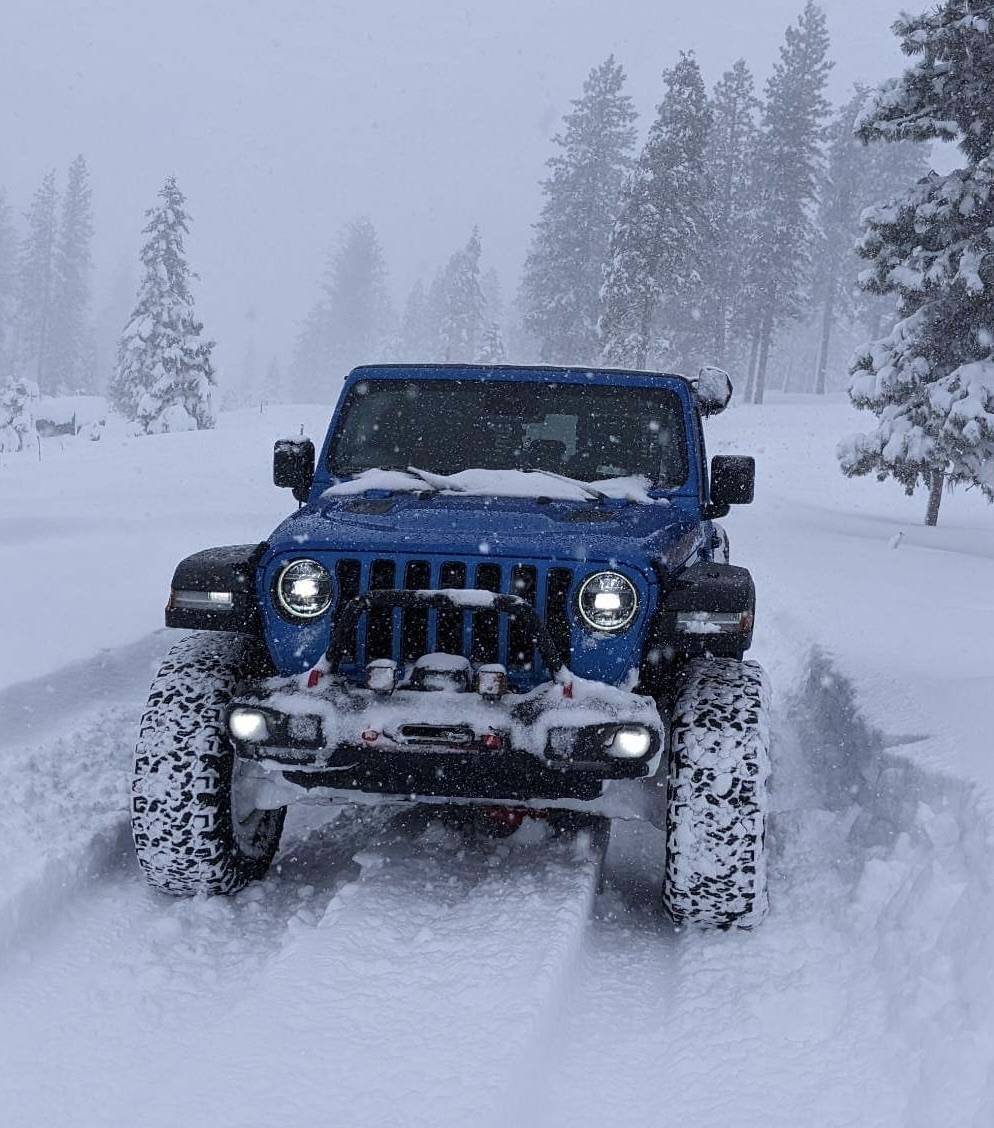 Jeep Gladiator Gladiators Snow Wheeling - Post Your Pics! 1000003626
